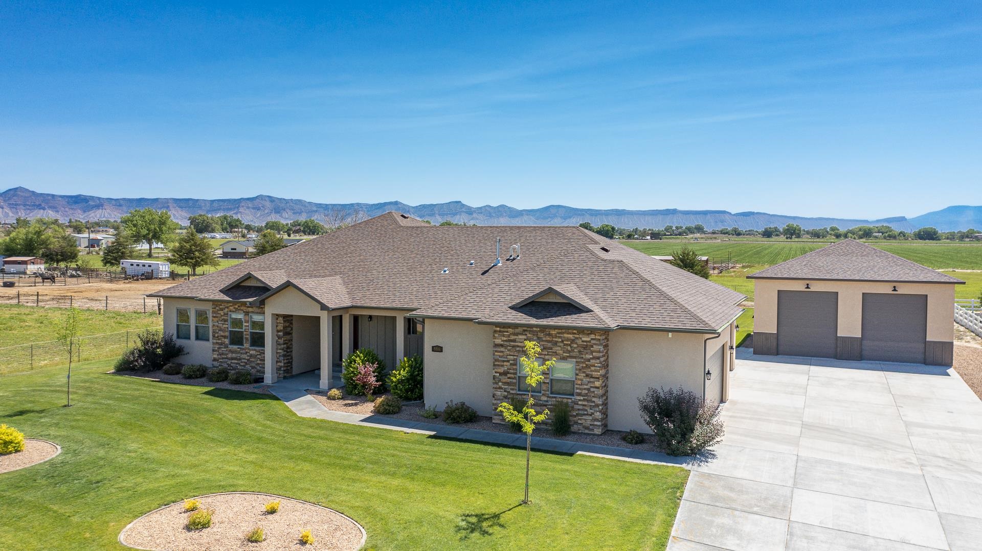 986 FARM HOUSE ROAD