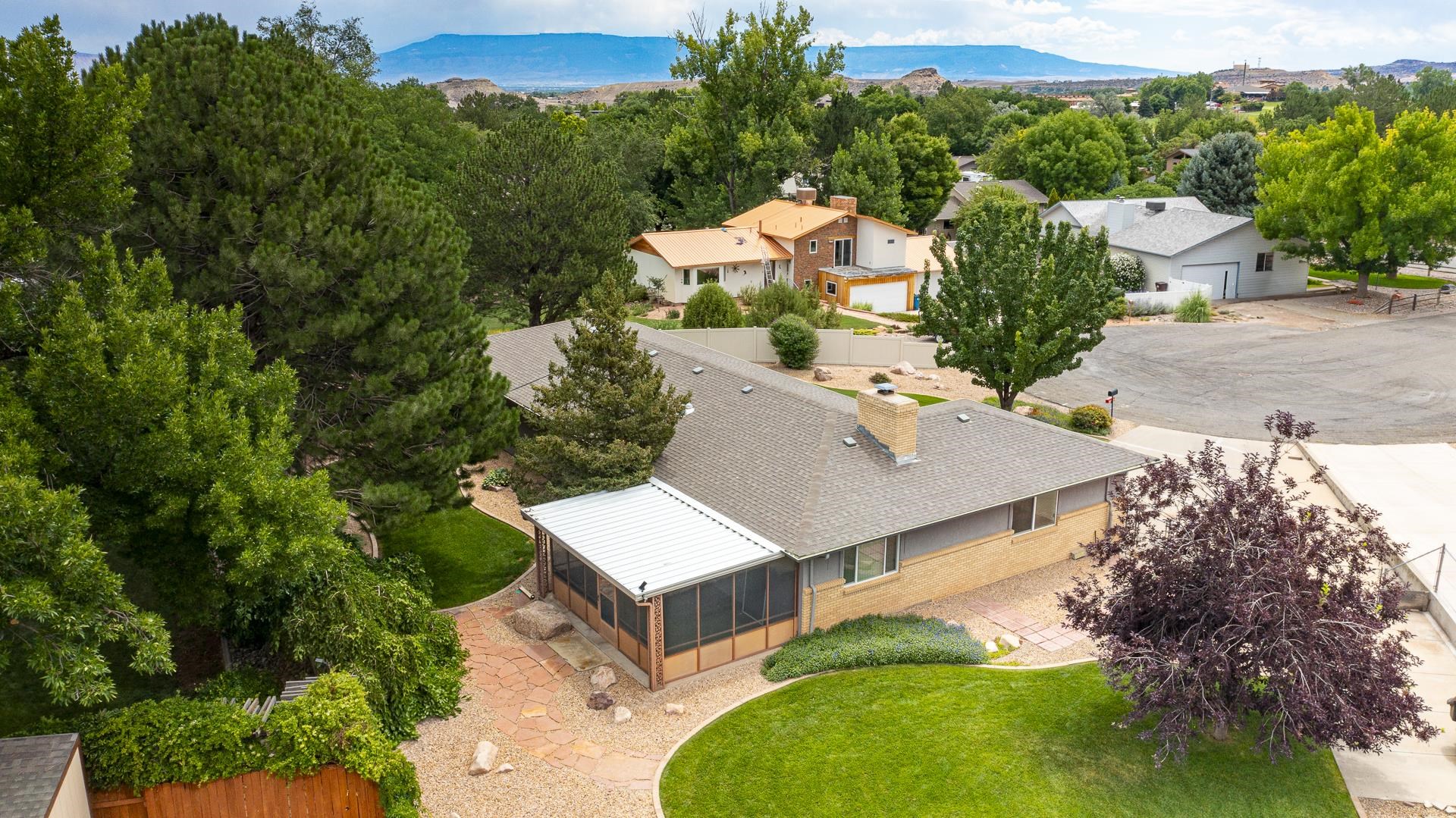 527 Ute Court