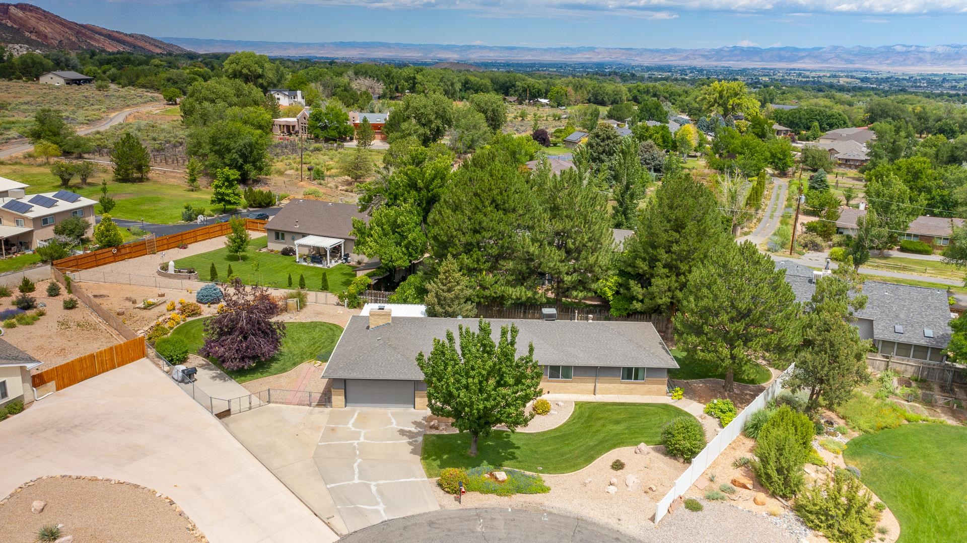 527 Ute Court