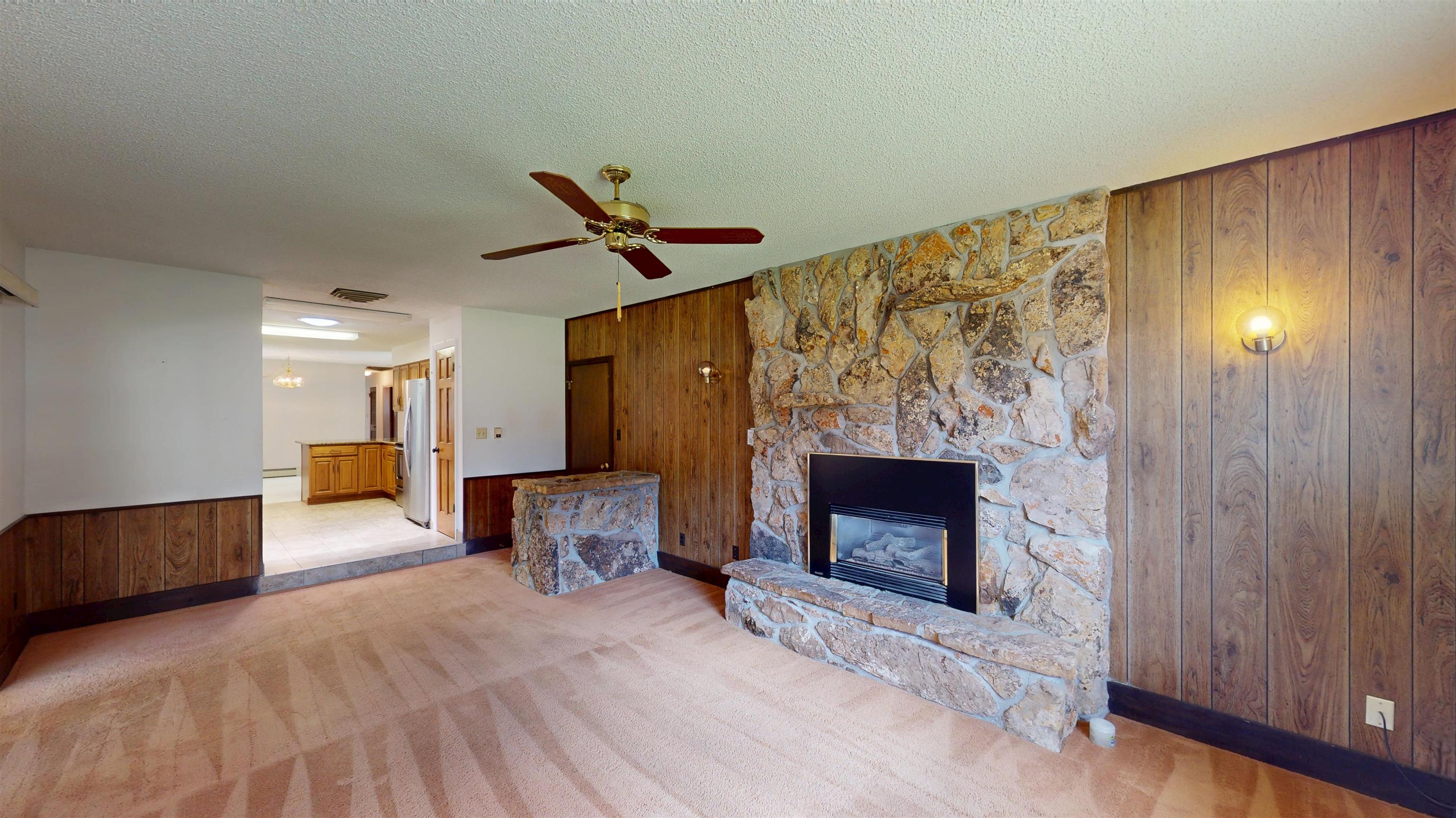 527 Ute Court