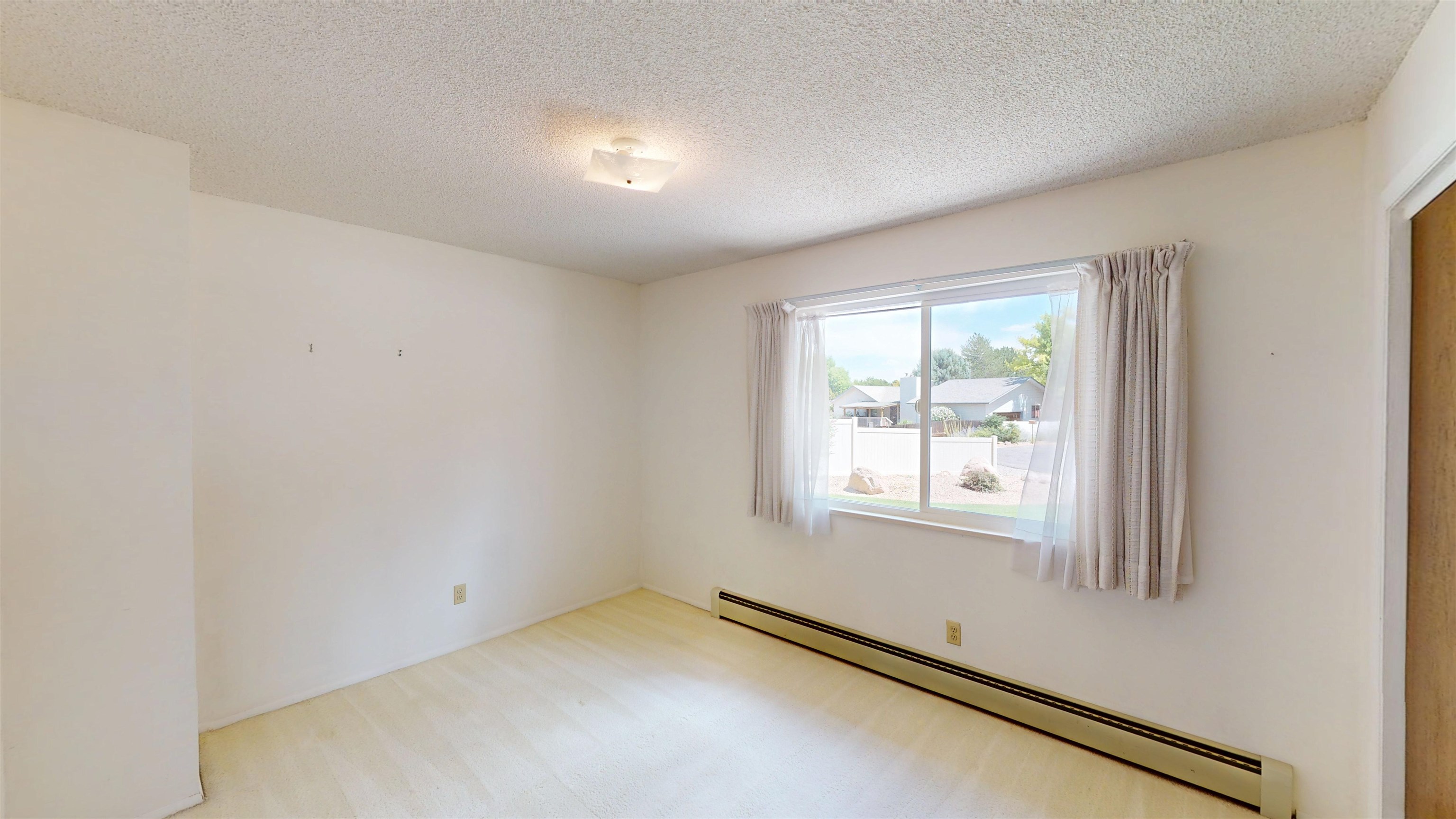 527 Ute Court