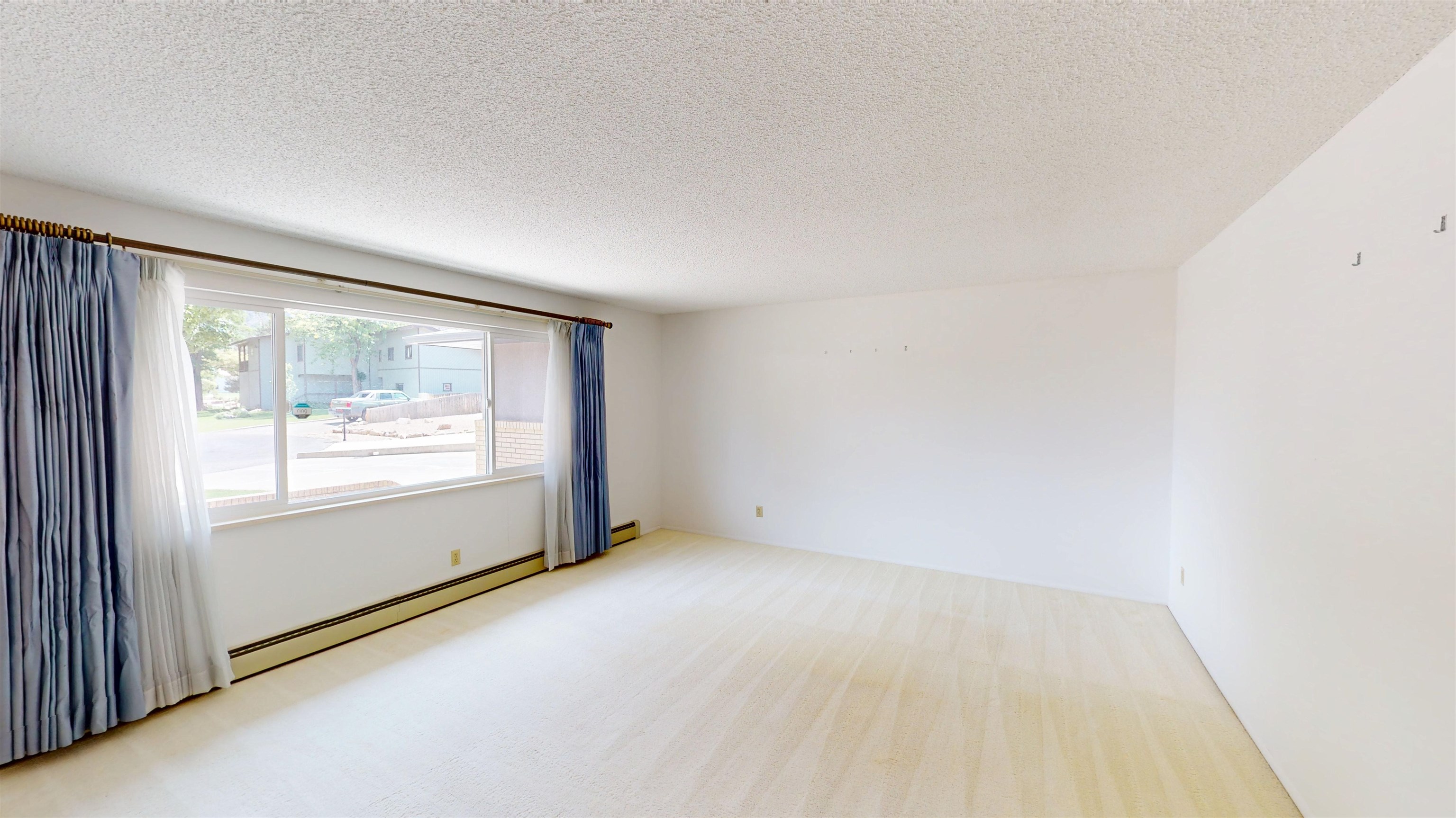 527 Ute Court