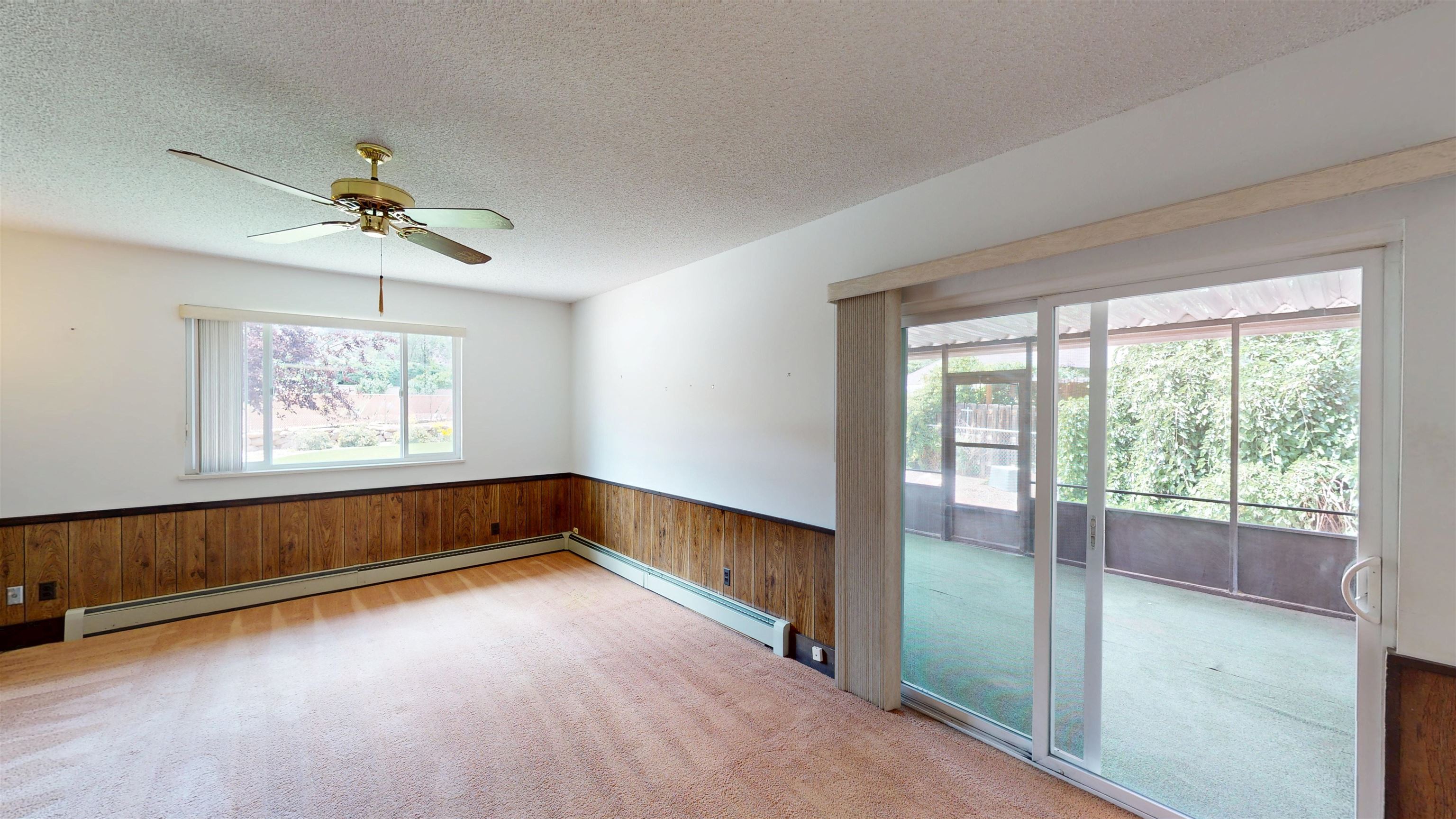 527 Ute Court
