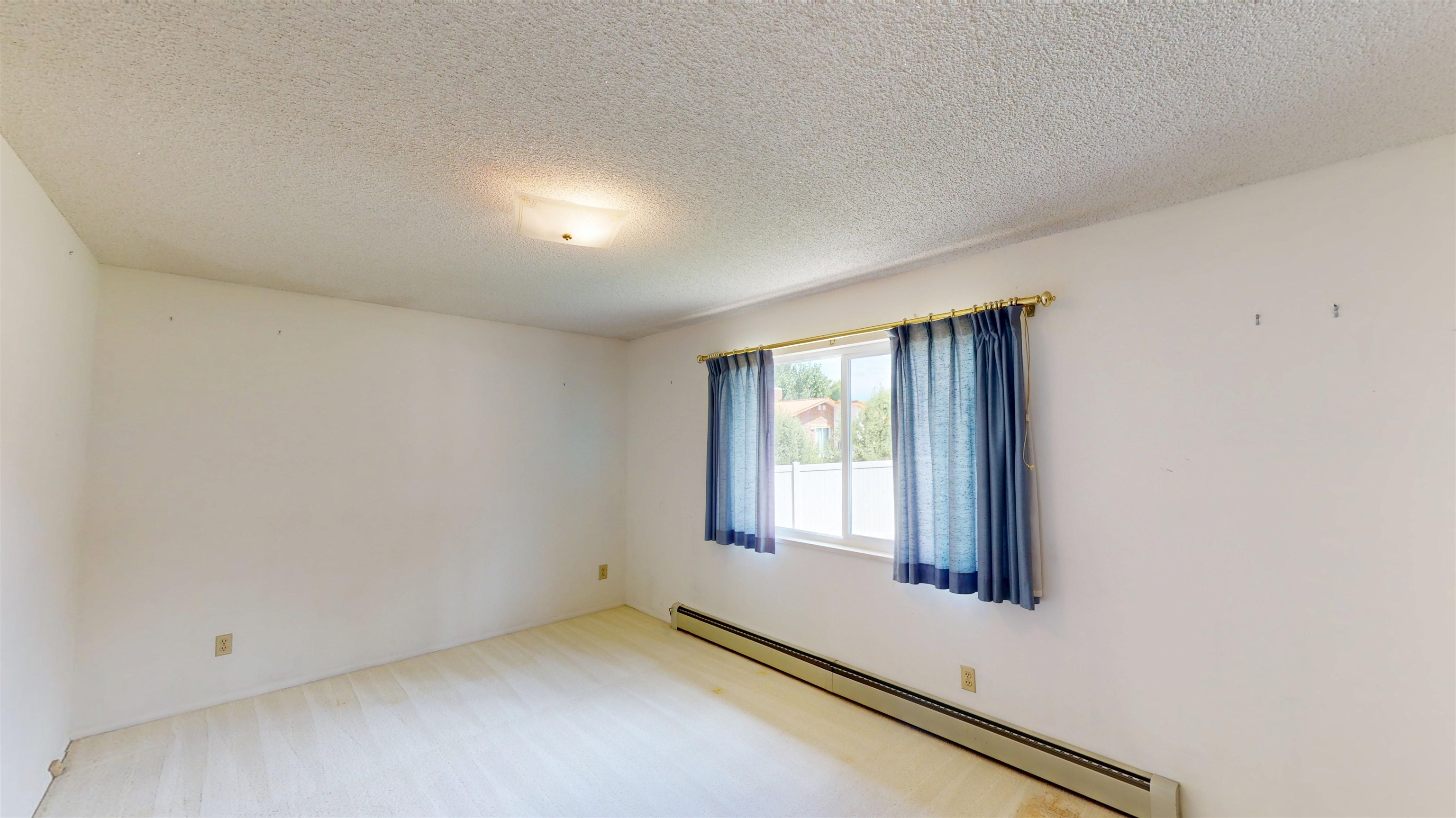 527 Ute Court