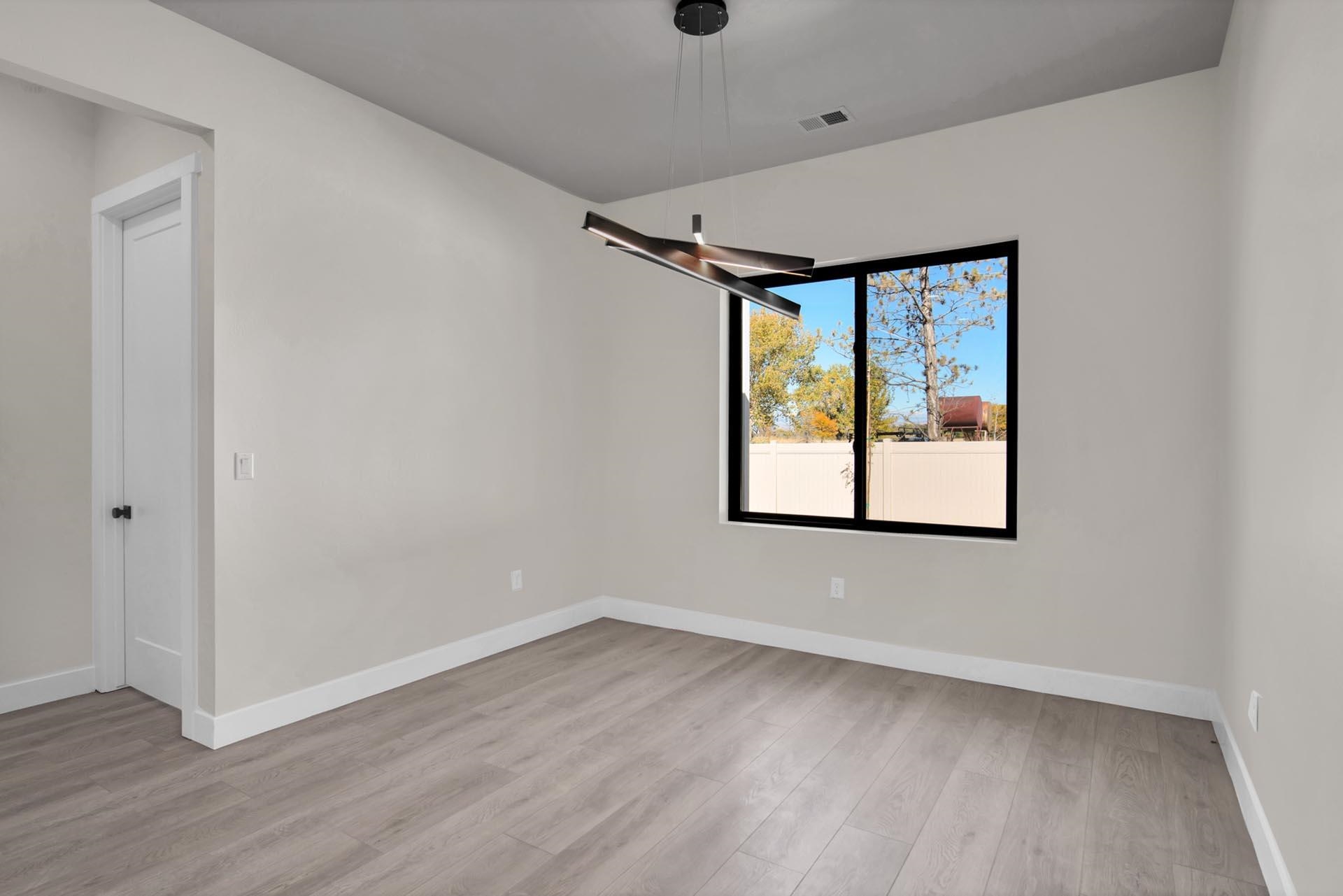 2356 Honeycrisp Drive