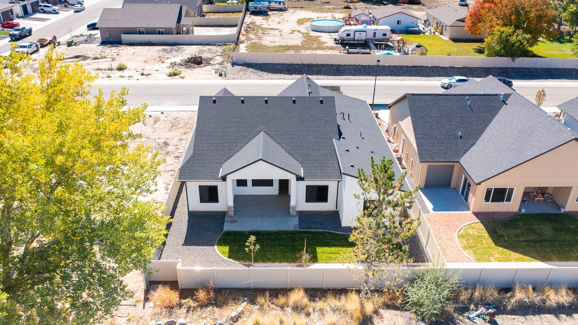 2356 Honeycrisp Drive