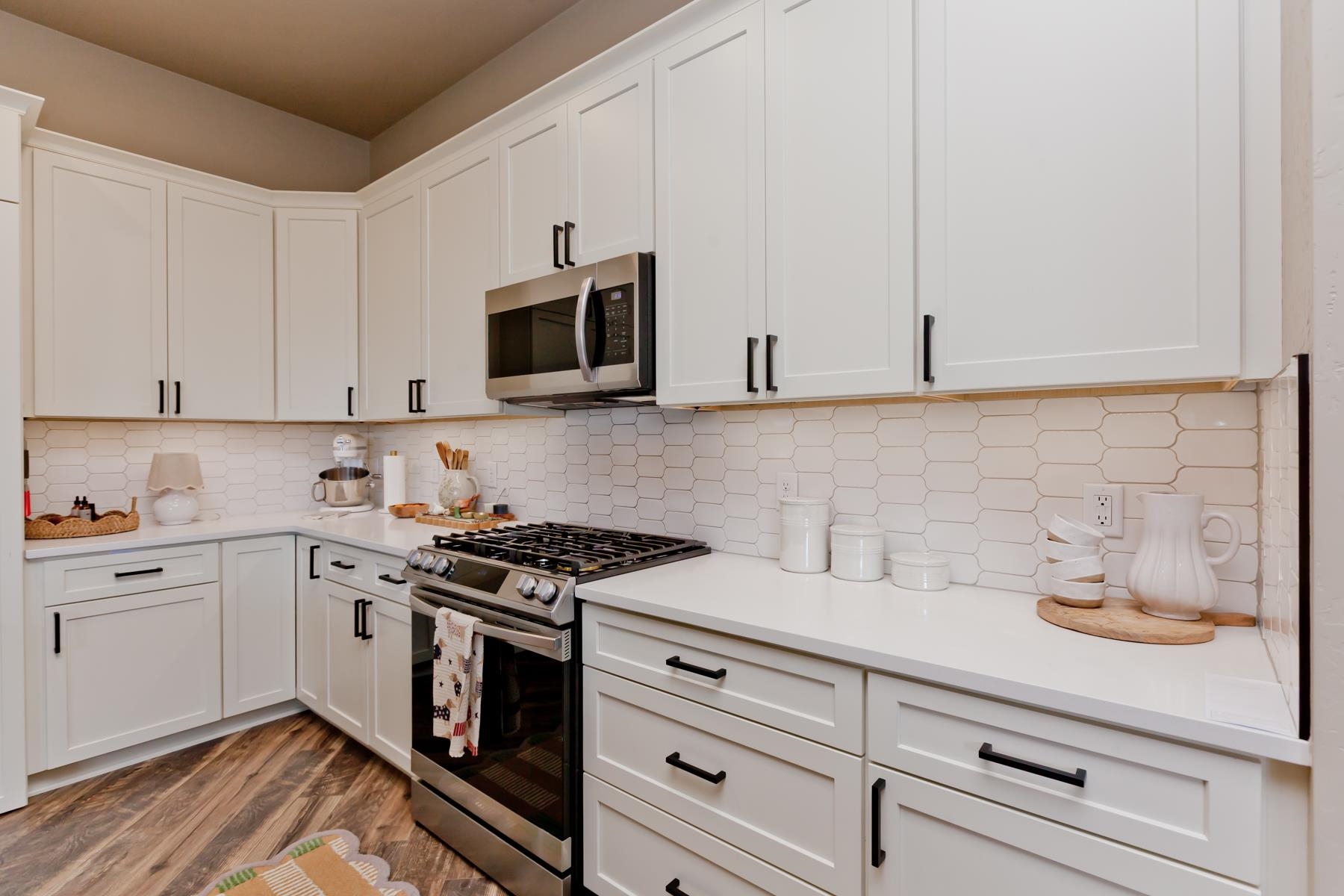 2362 GREEN APPLE DRIVE