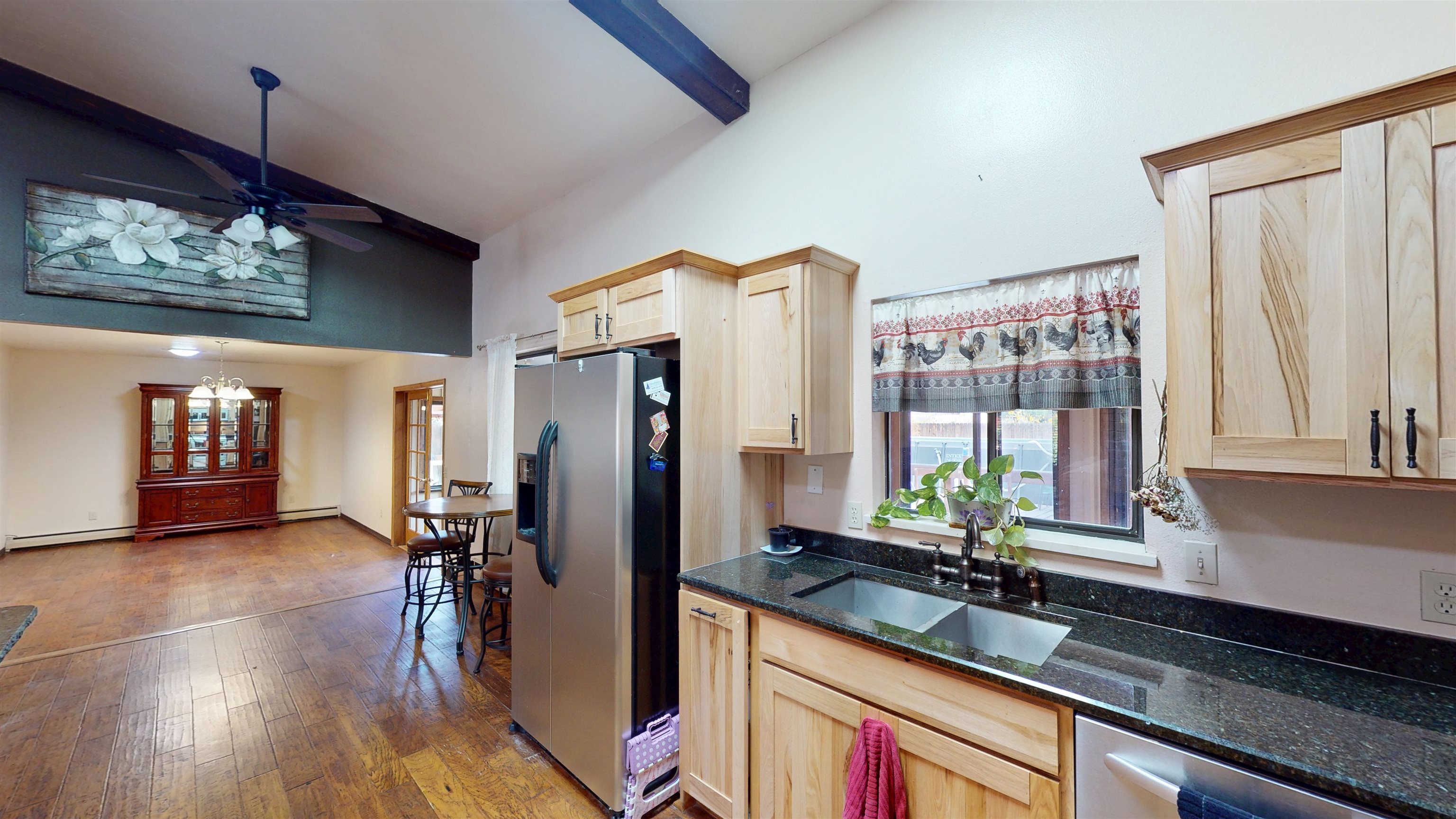2412 Applewood Circle