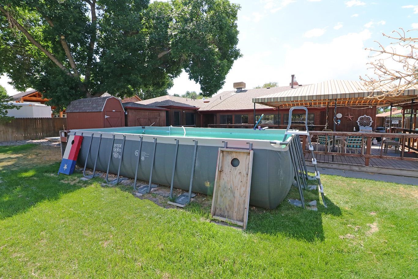 2412 Applewood Circle
