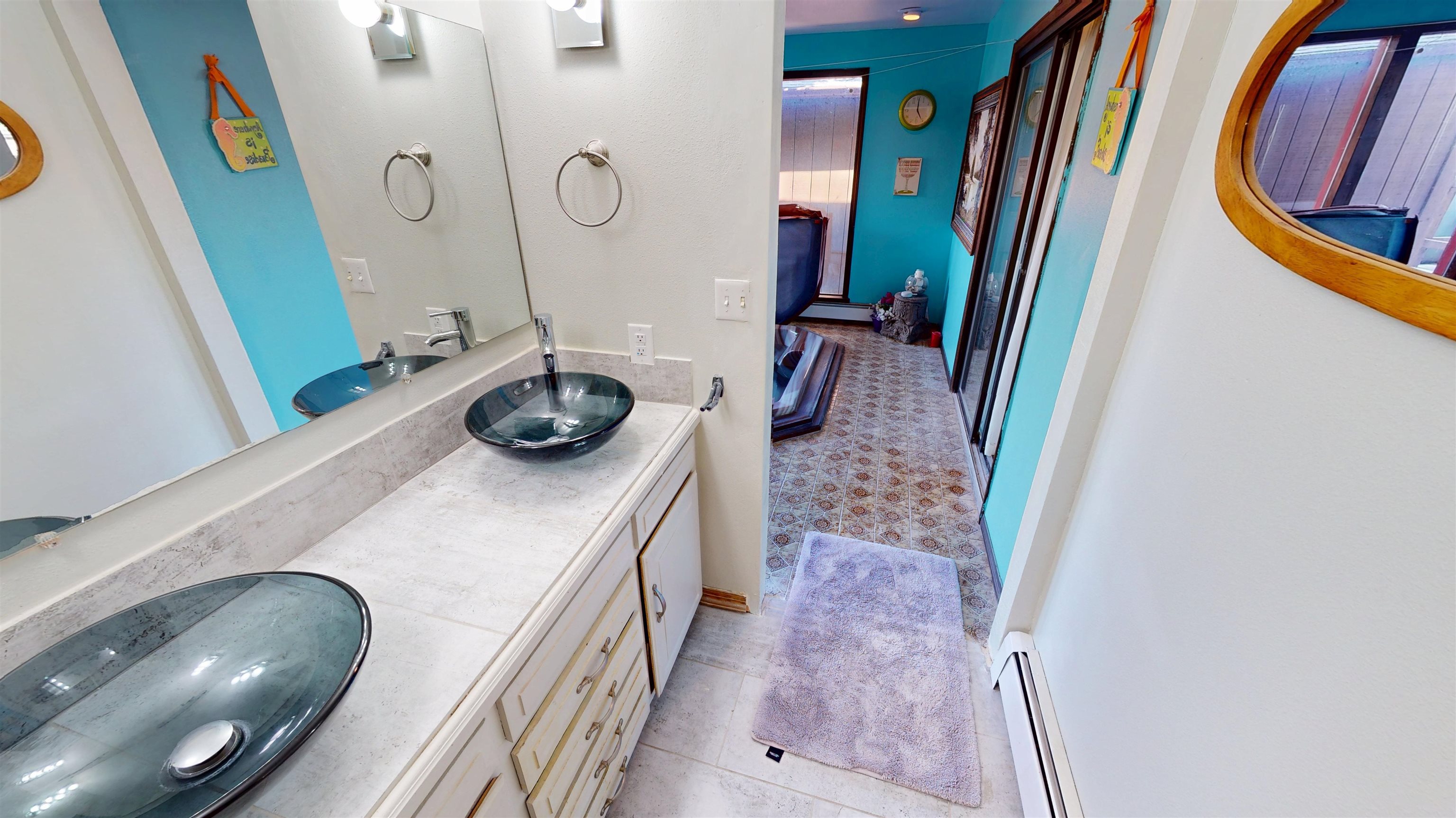 2412 Applewood Circle