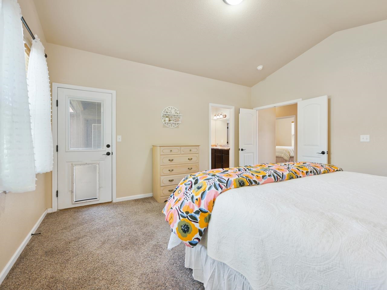 627 Huntington Road