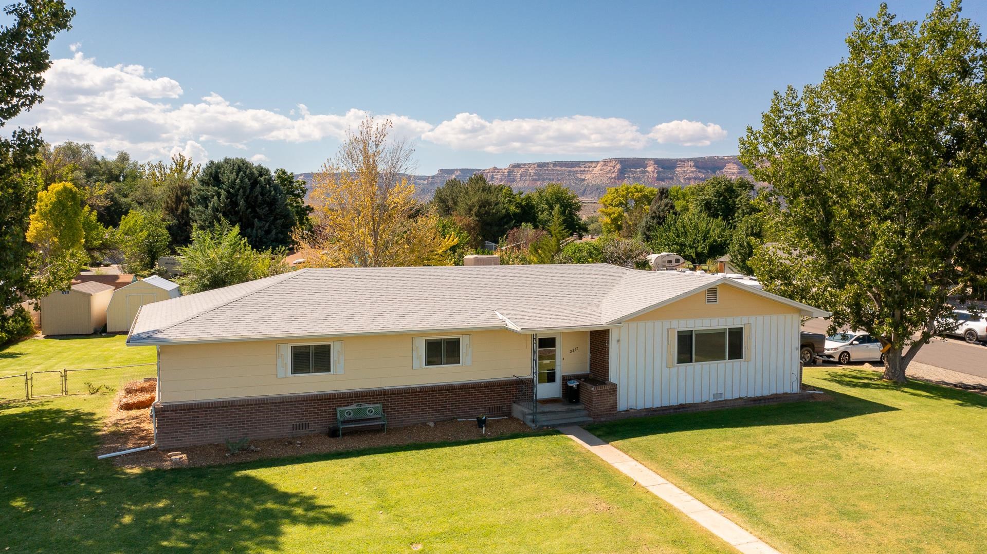 2217 Saddlehorn Road