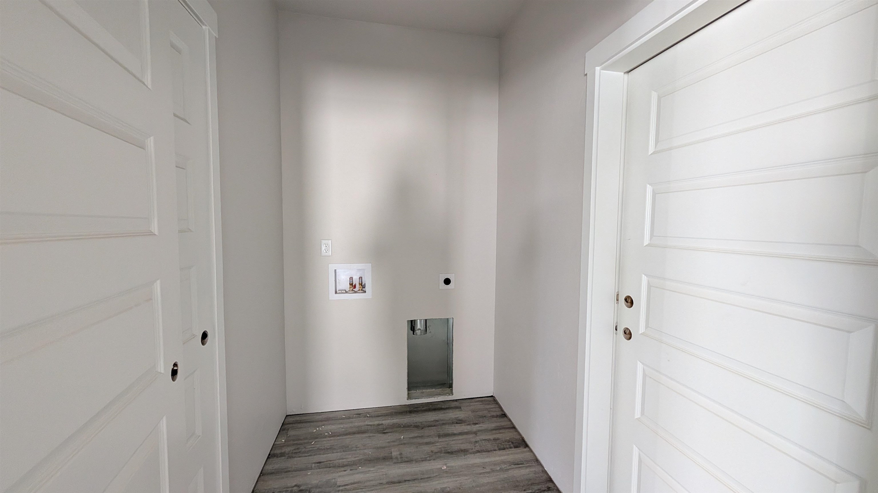 1068 Tungsten Way