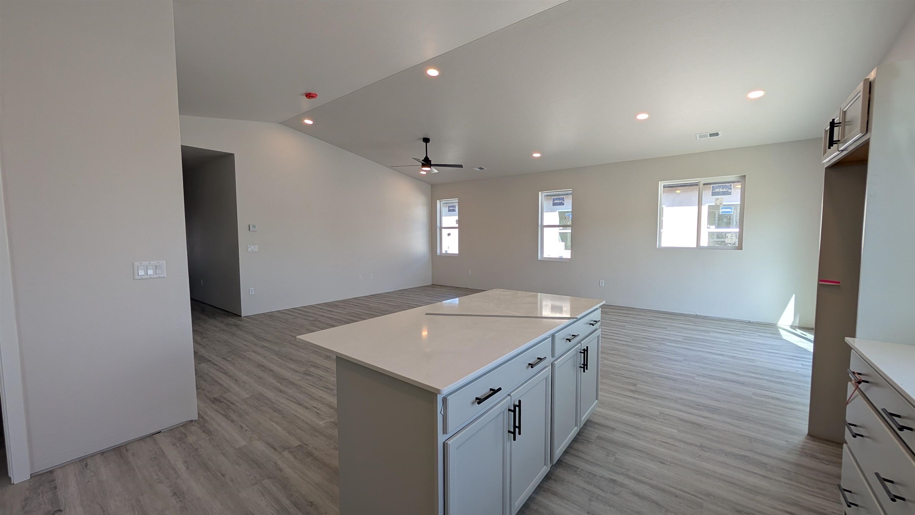 1068 Tungsten Way