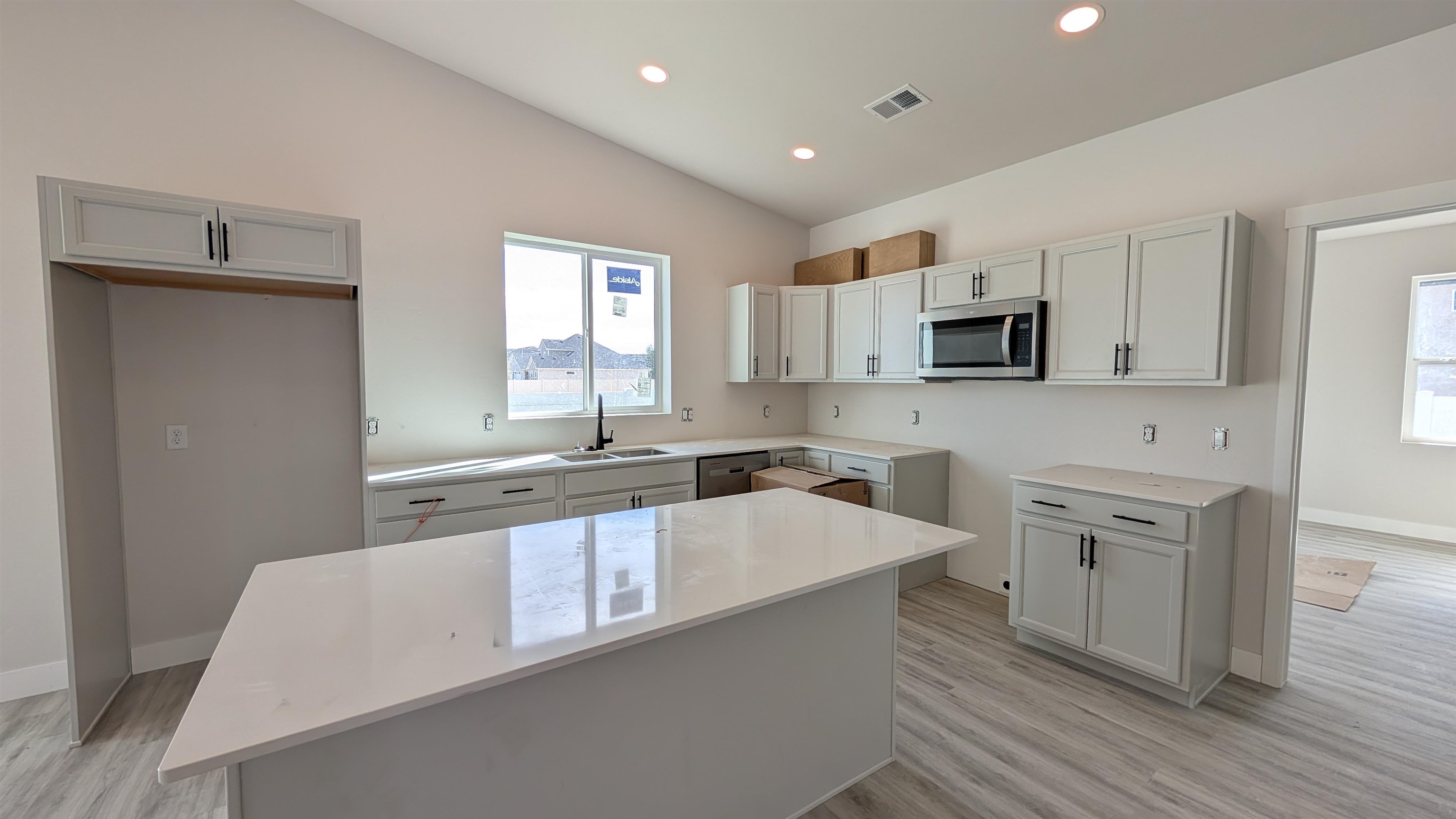 1068 Tungsten Way
