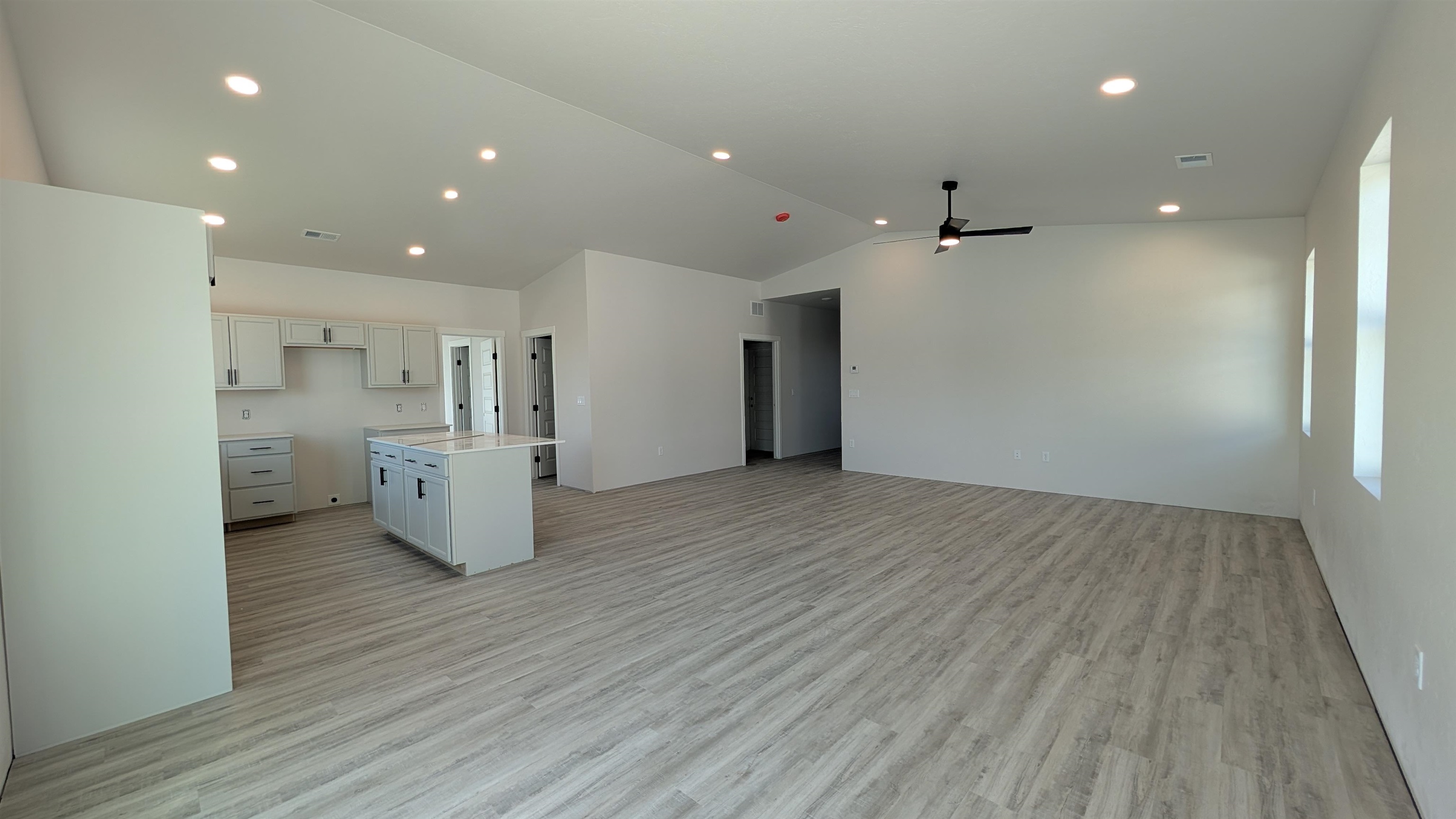 1068 Tungsten Way