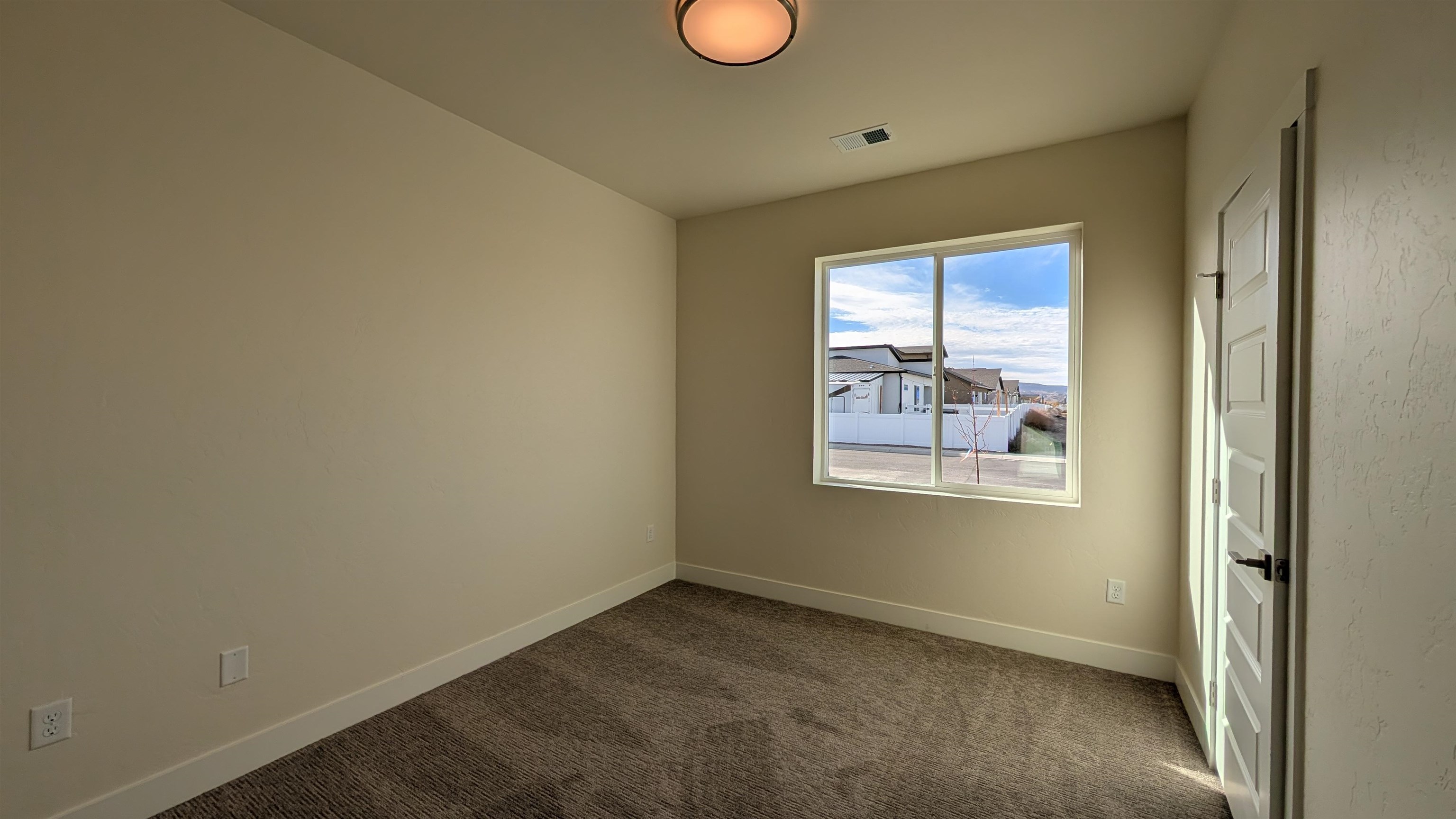 1058 Tungsten Way