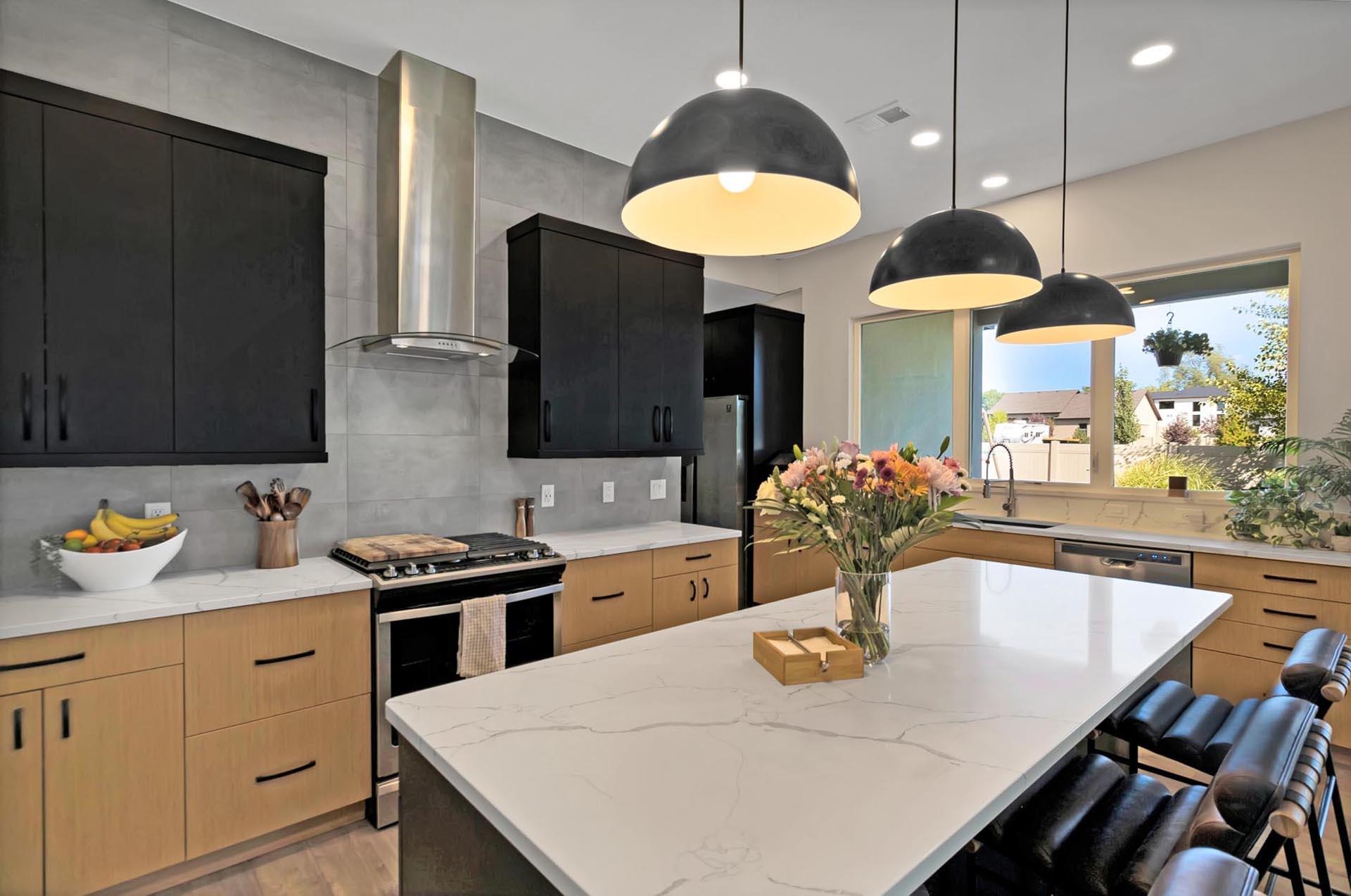 2542 Frying Pan Drive