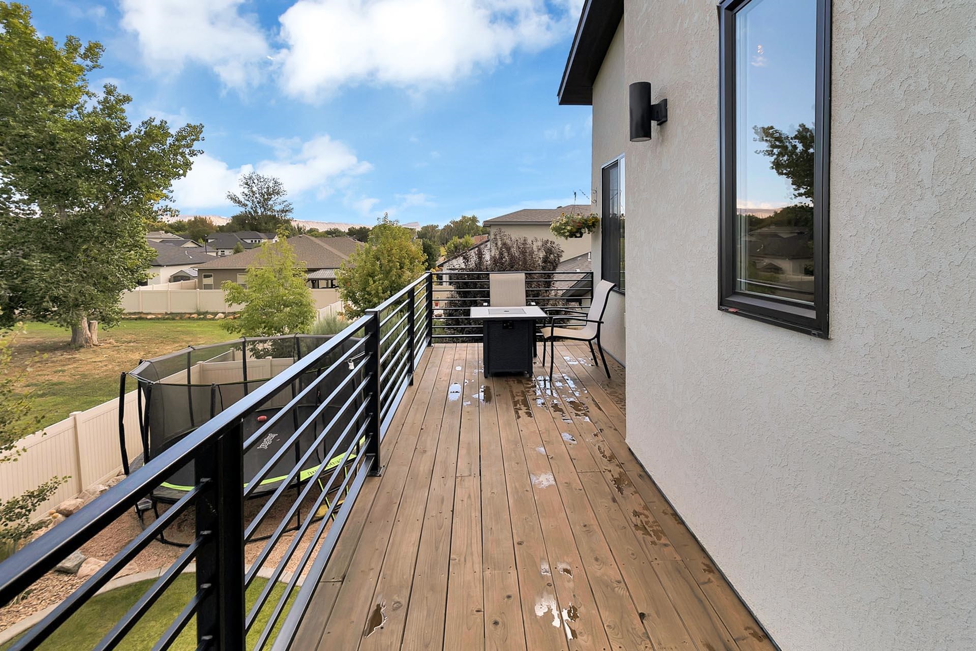 2542 Frying Pan Drive