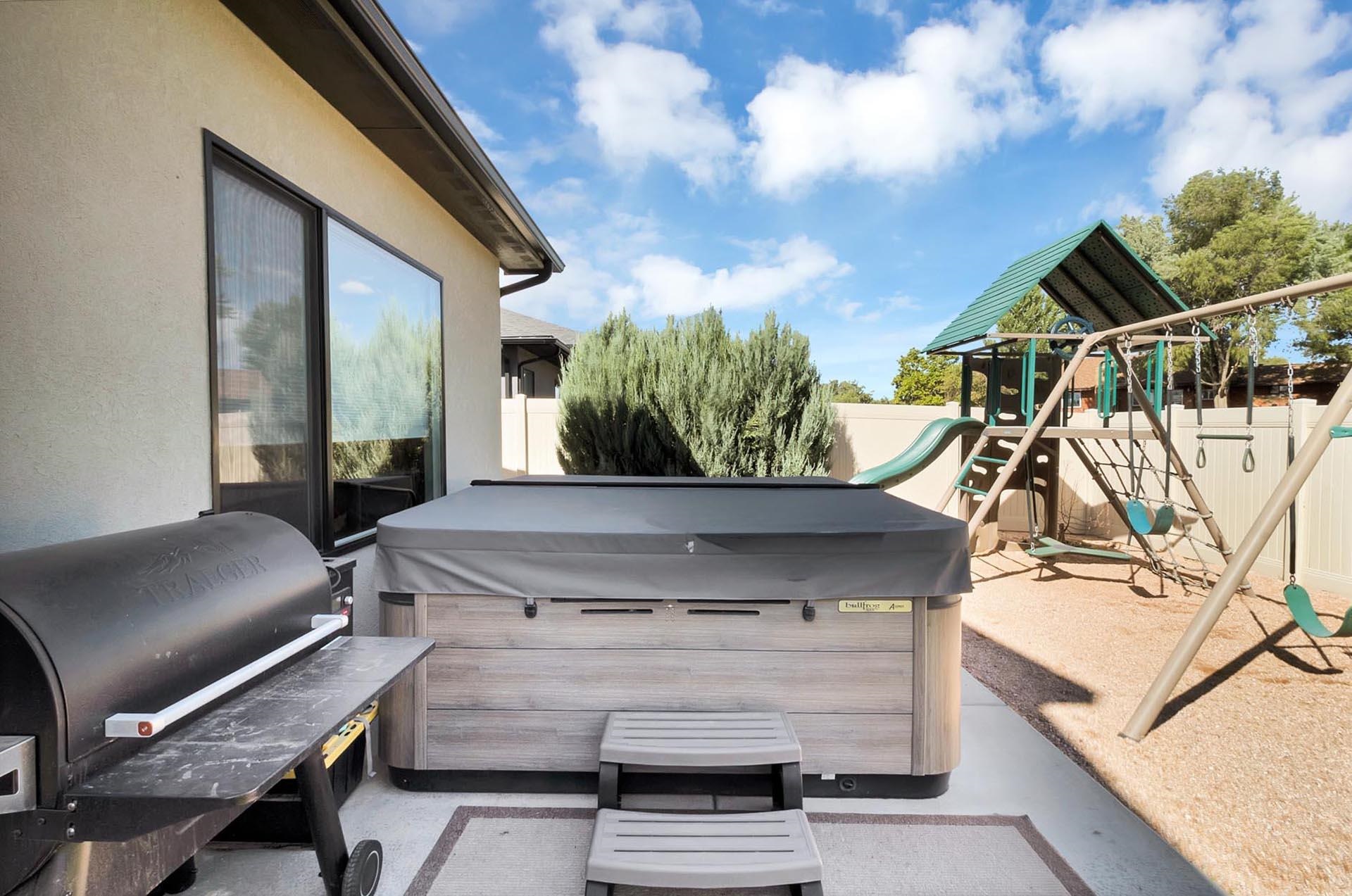 2542 Frying Pan Drive