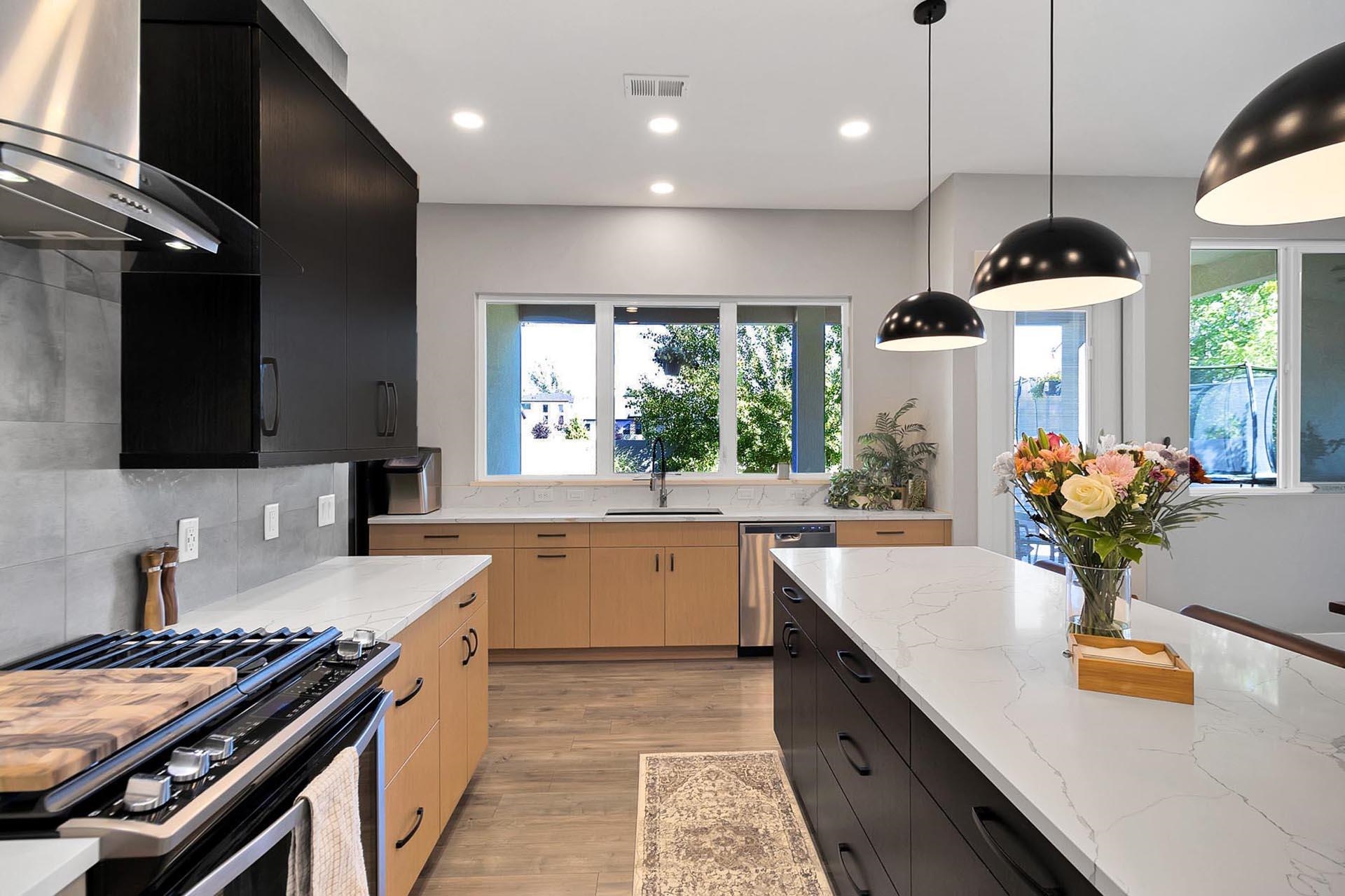 2542 Frying Pan Drive