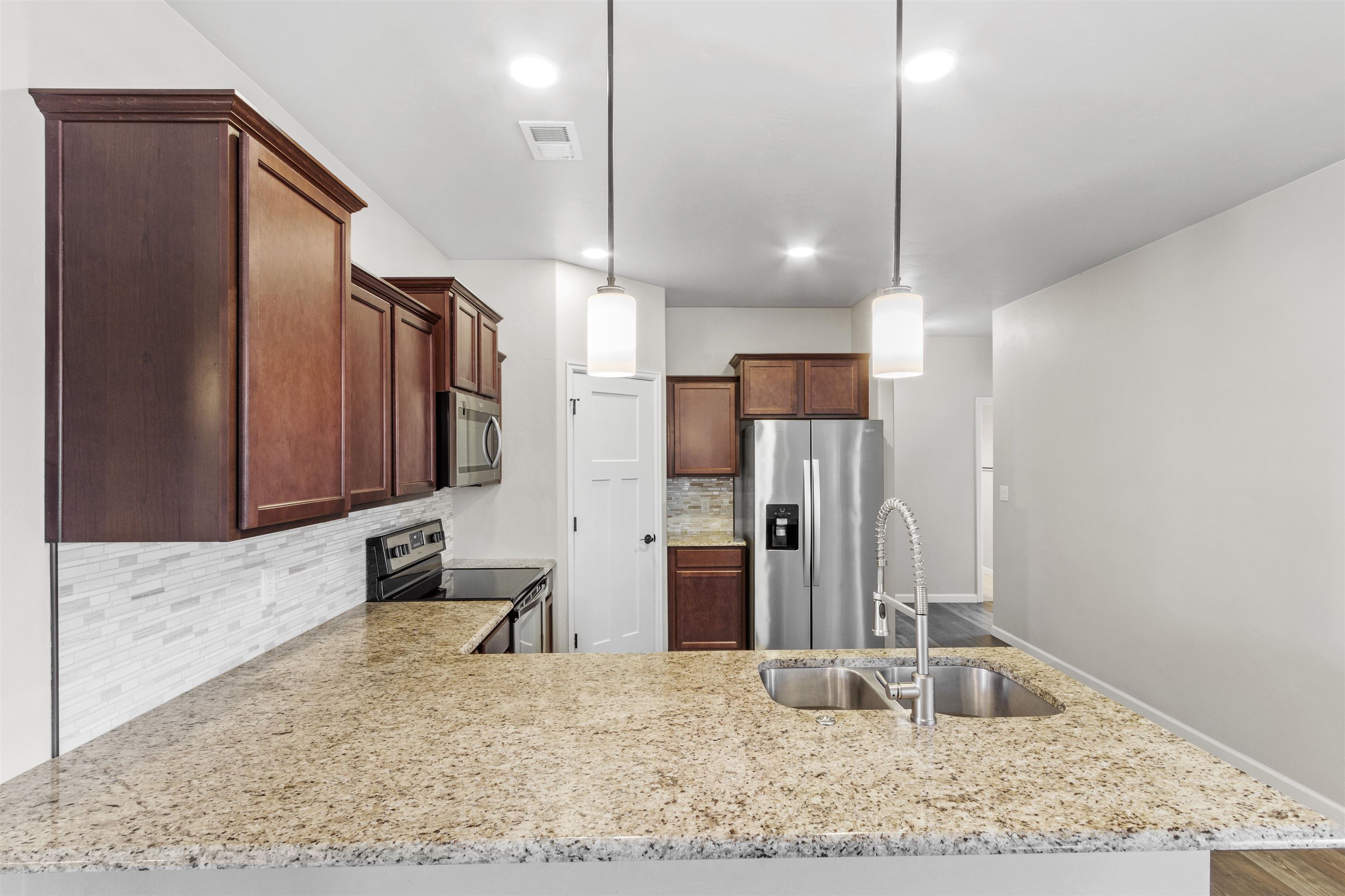 567 Red Cedar Way