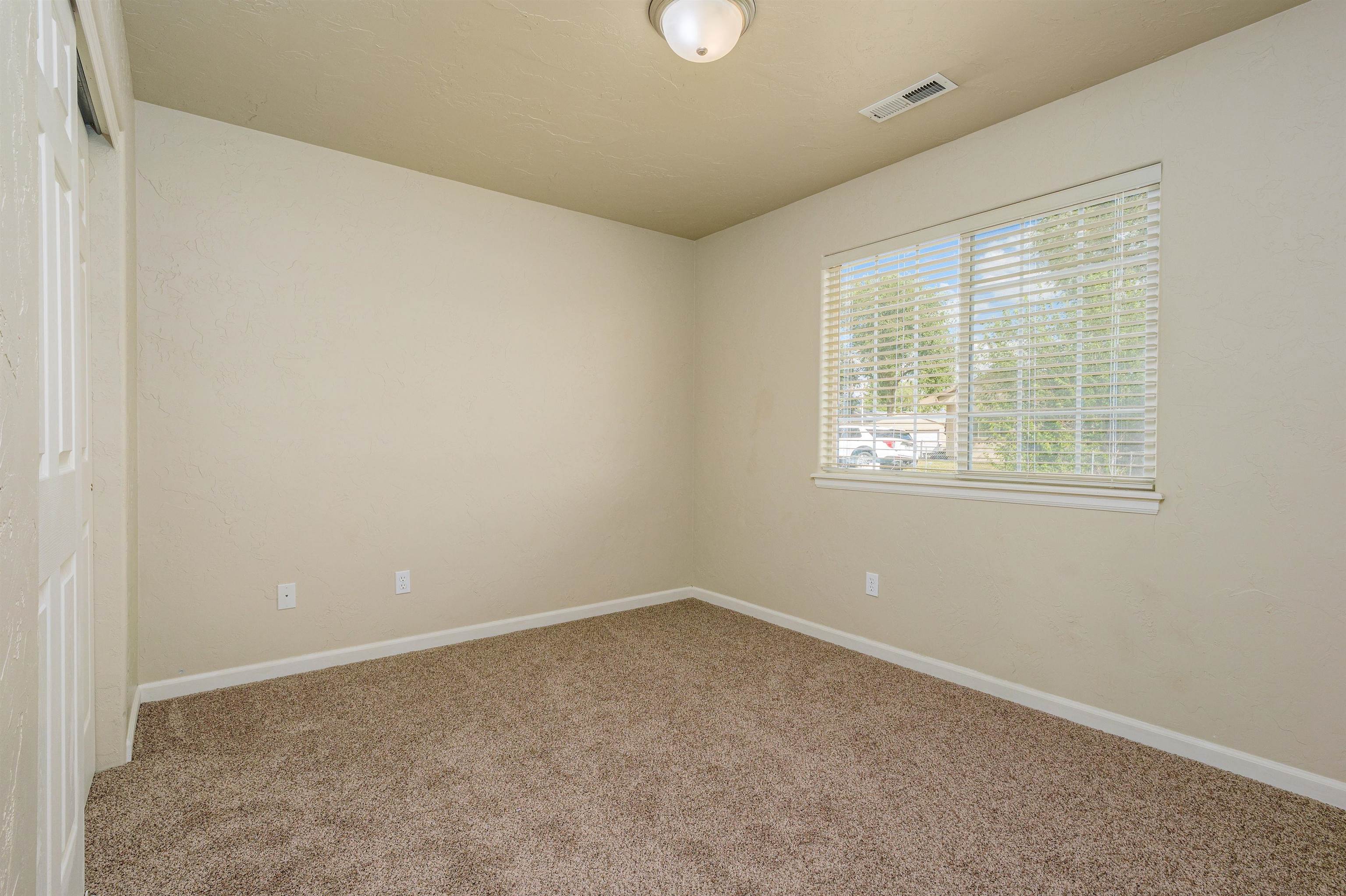 431 Colorow Drive
