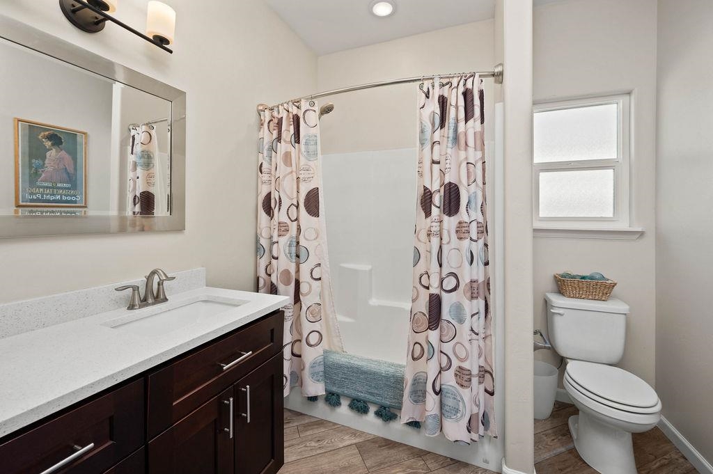 3008 Fallawater Court
