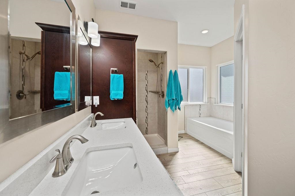 3008 Fallawater Court