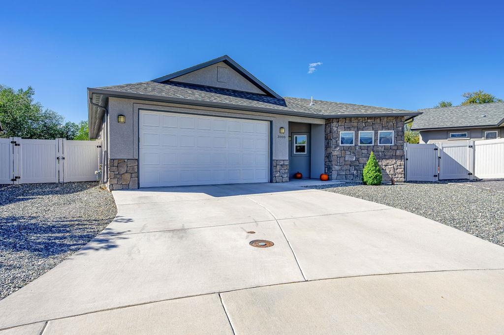 3008 Fallawater Court