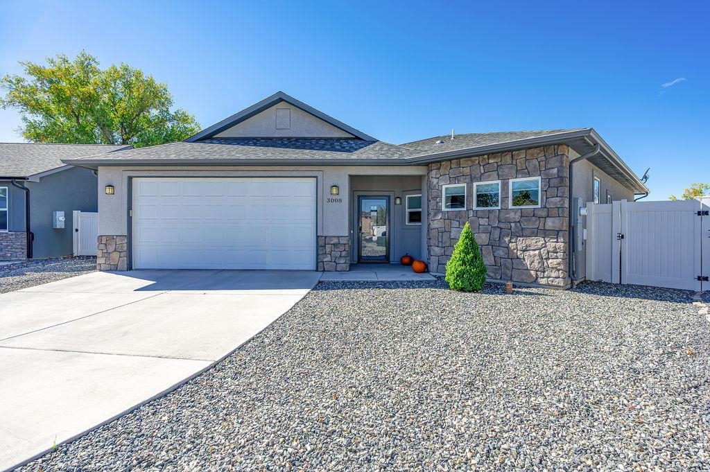 3008 Fallawater Court
