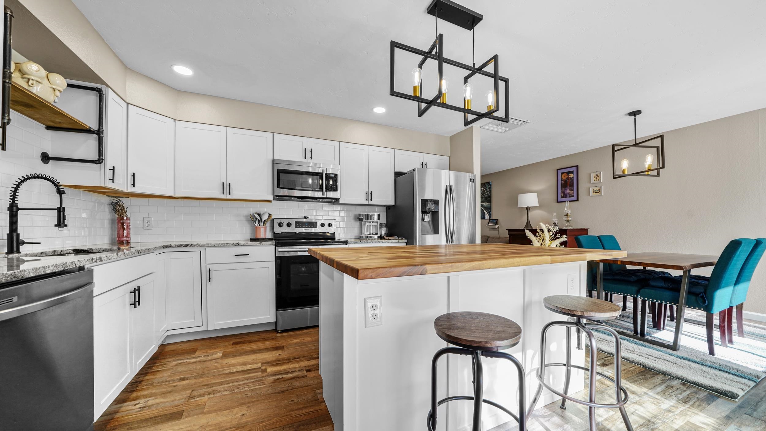 3145 Hallmark Place