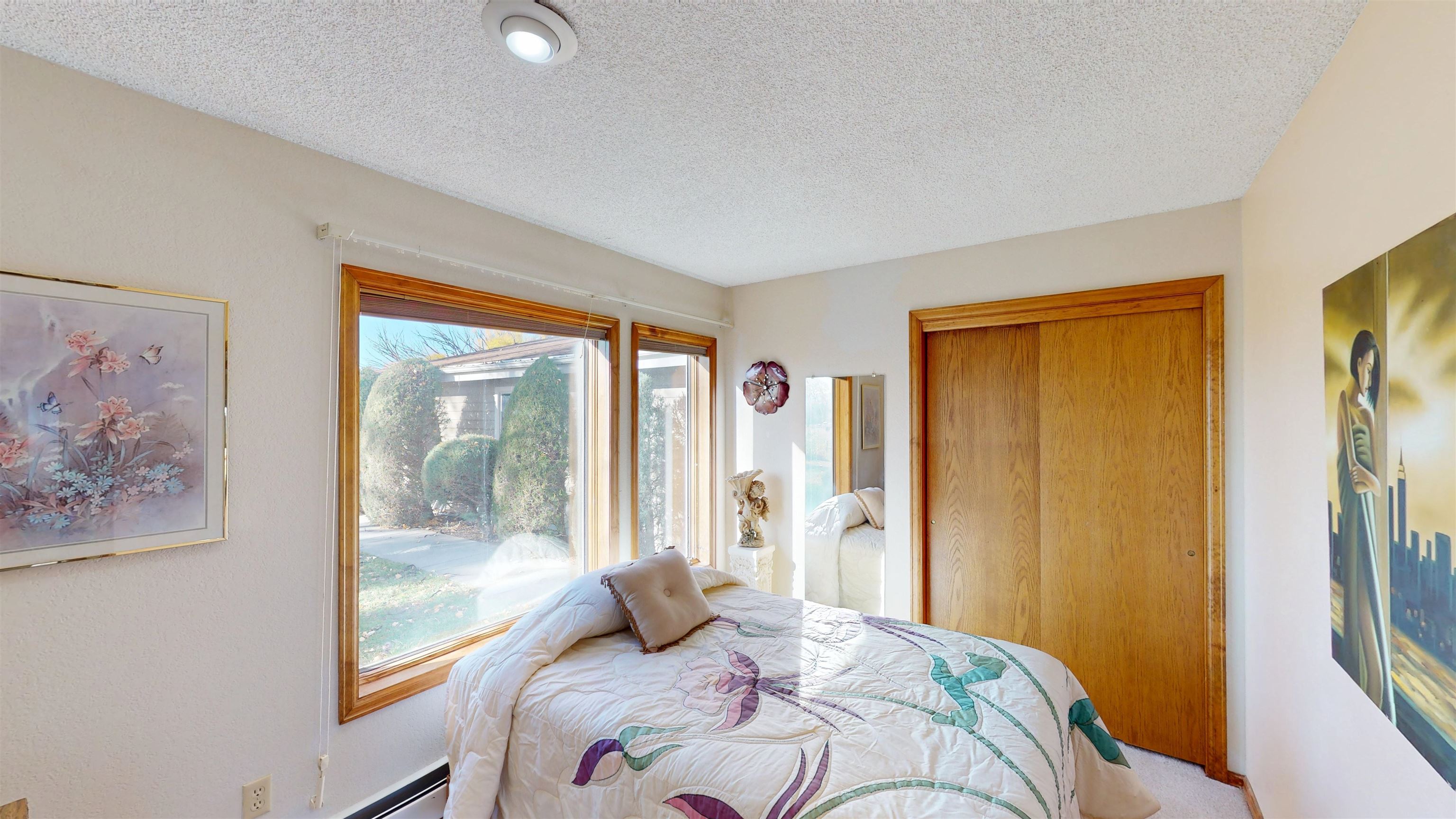 1132 Sundial Road