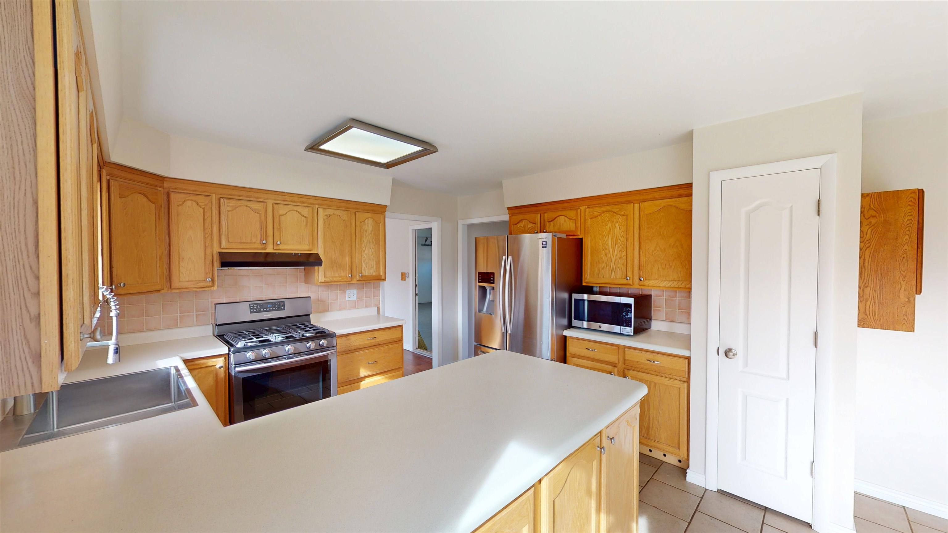 2175 Avenal Lane