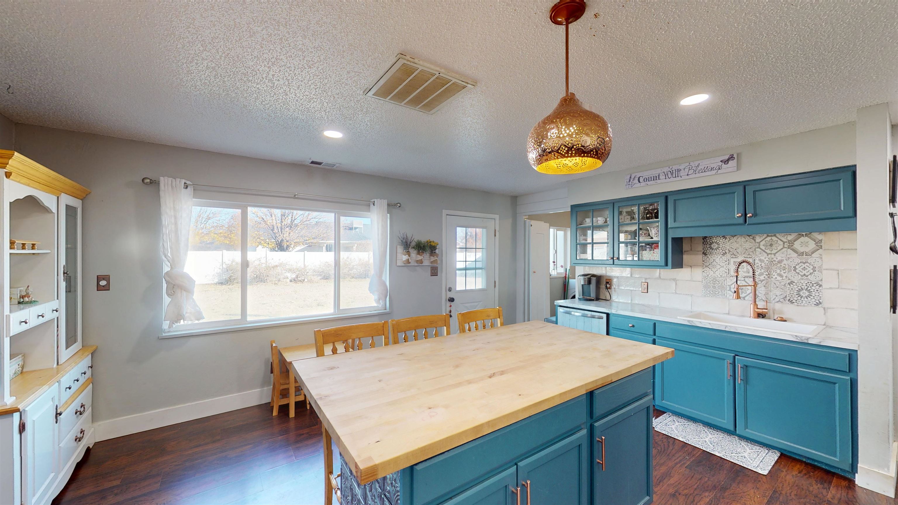 394 Evergreen Road