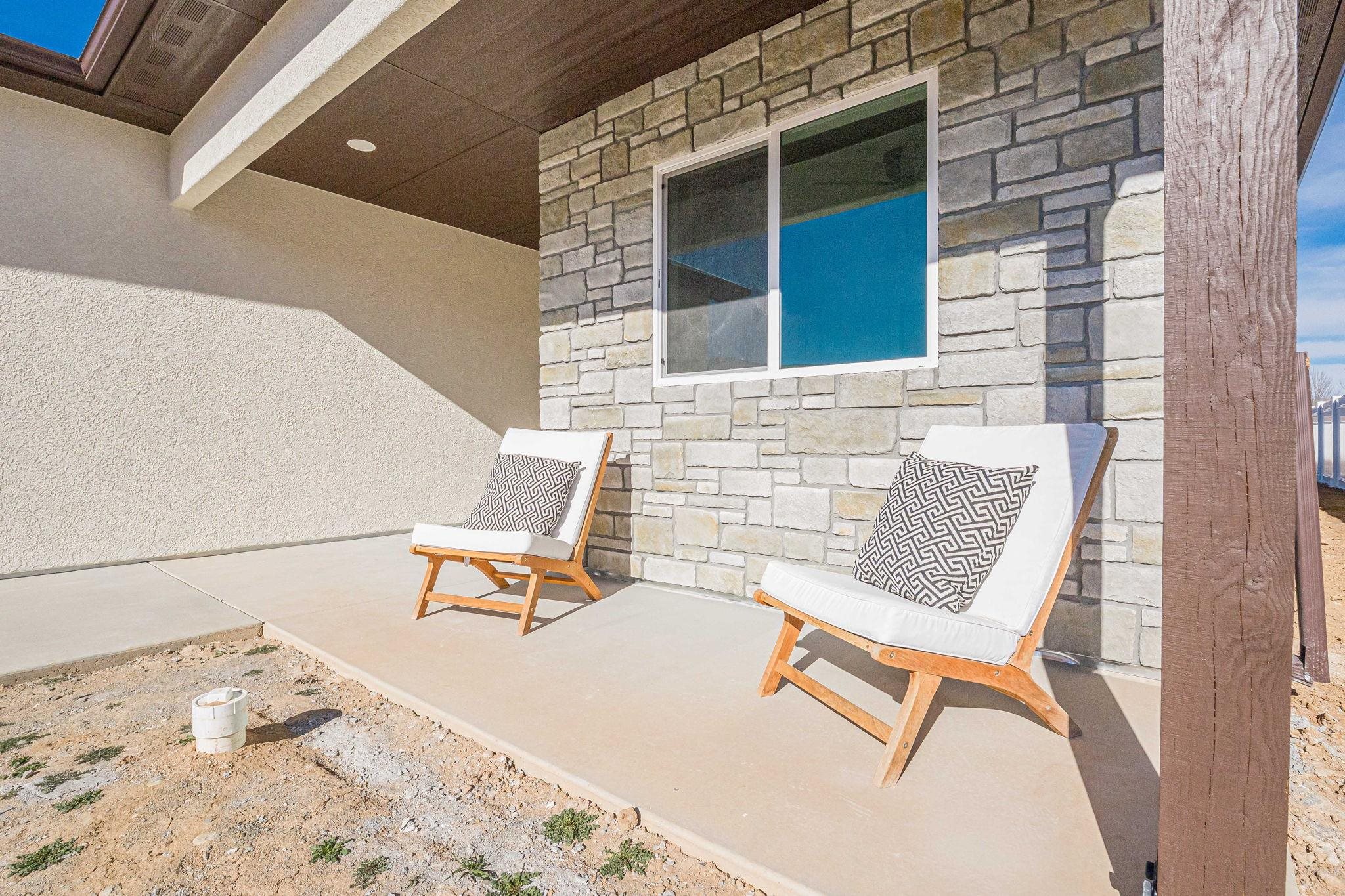 2876 Rock Creek Drive Unit: B