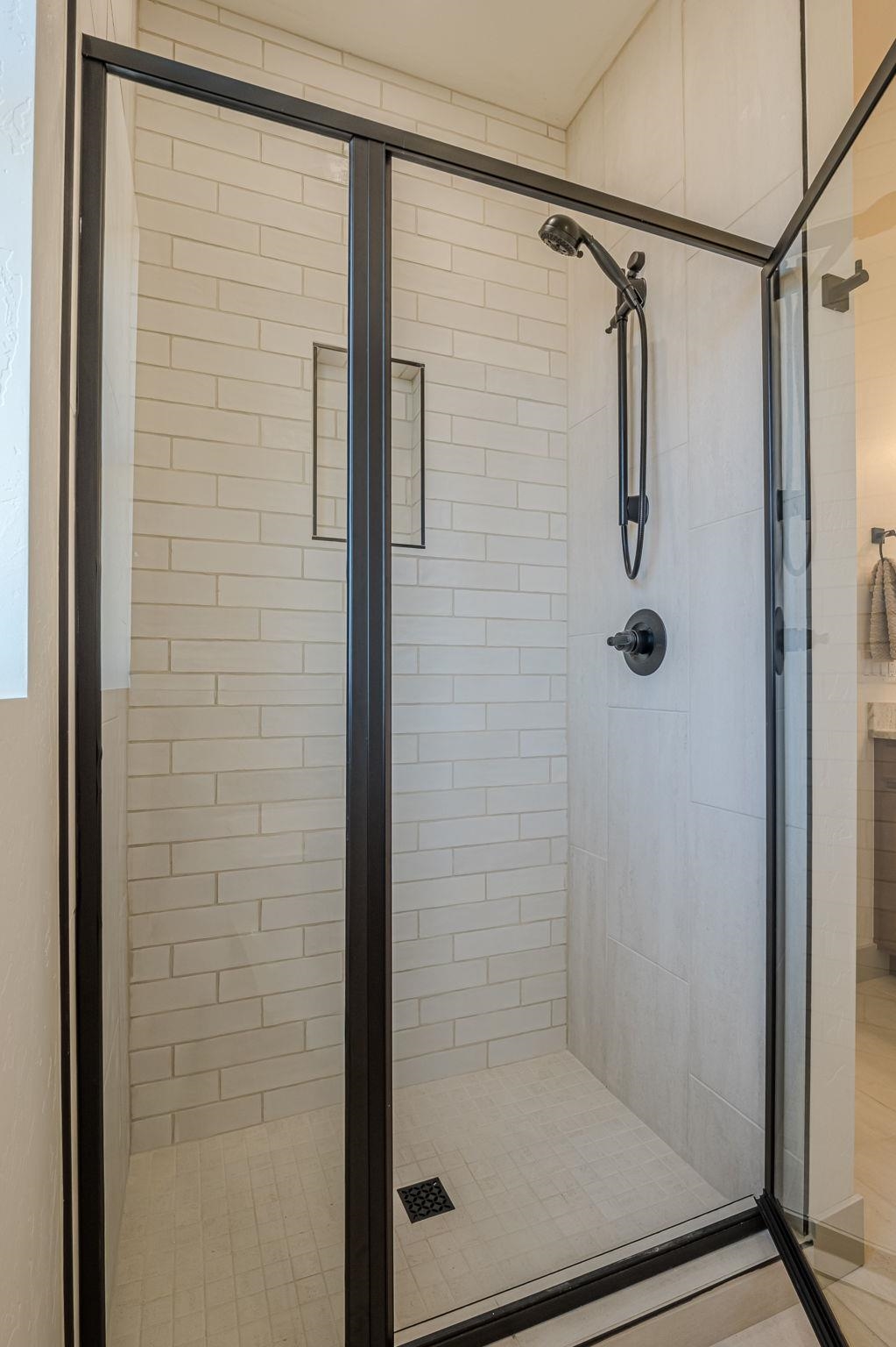 2876 Rock Creek Drive Unit: B