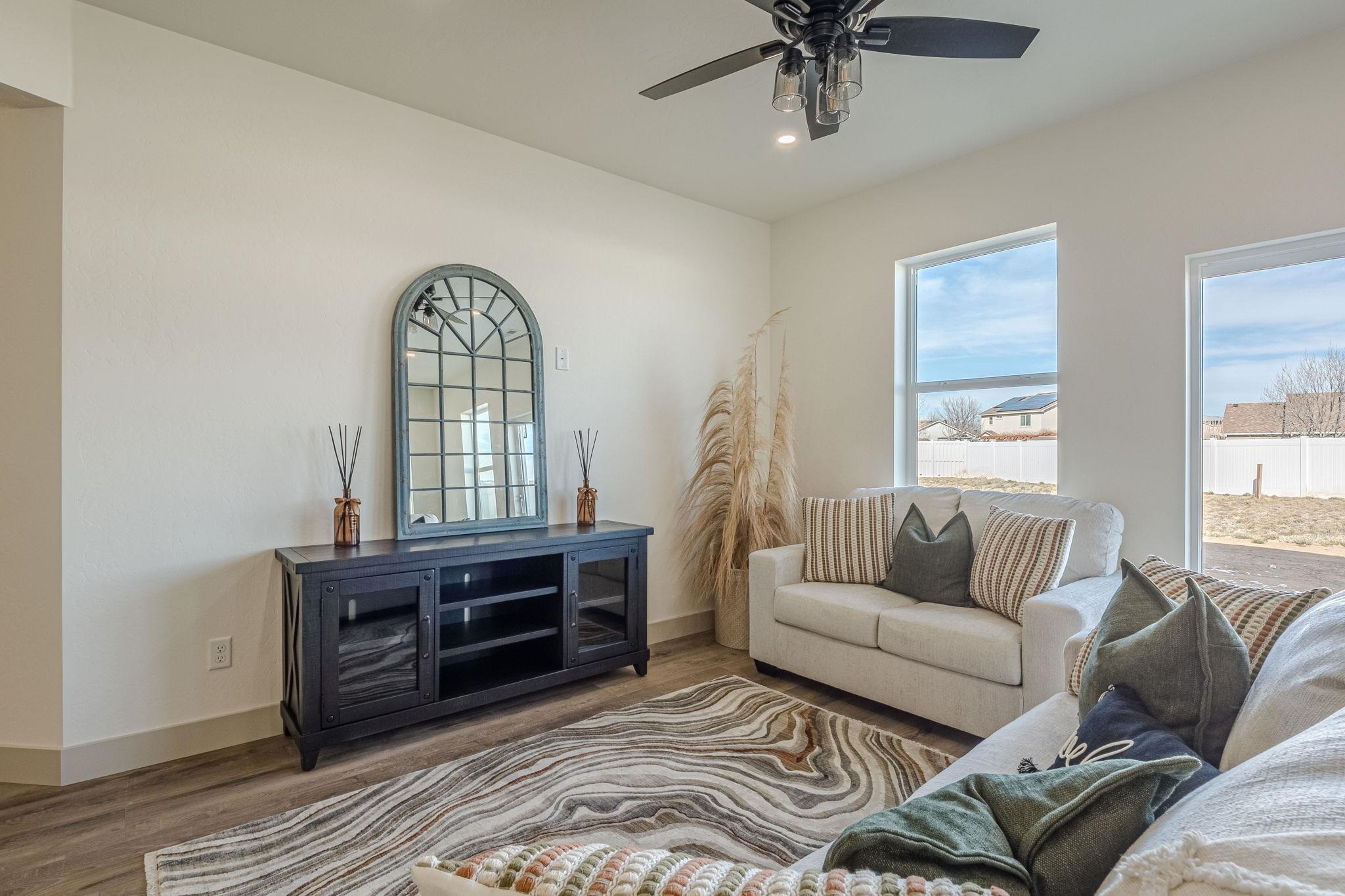 2876 Rock Creek Drive Unit: B