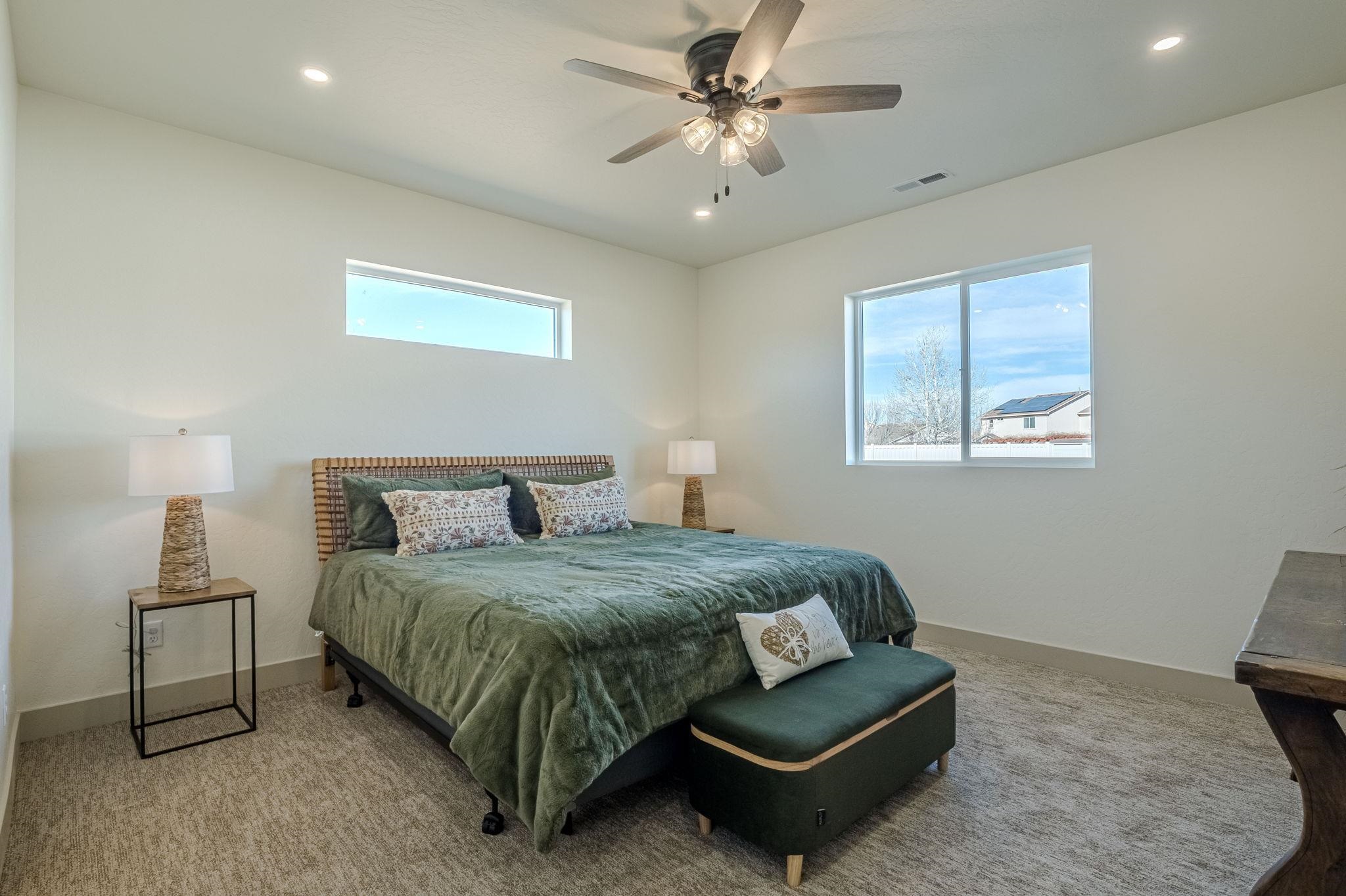 2876 Rock Creek Drive Unit: B