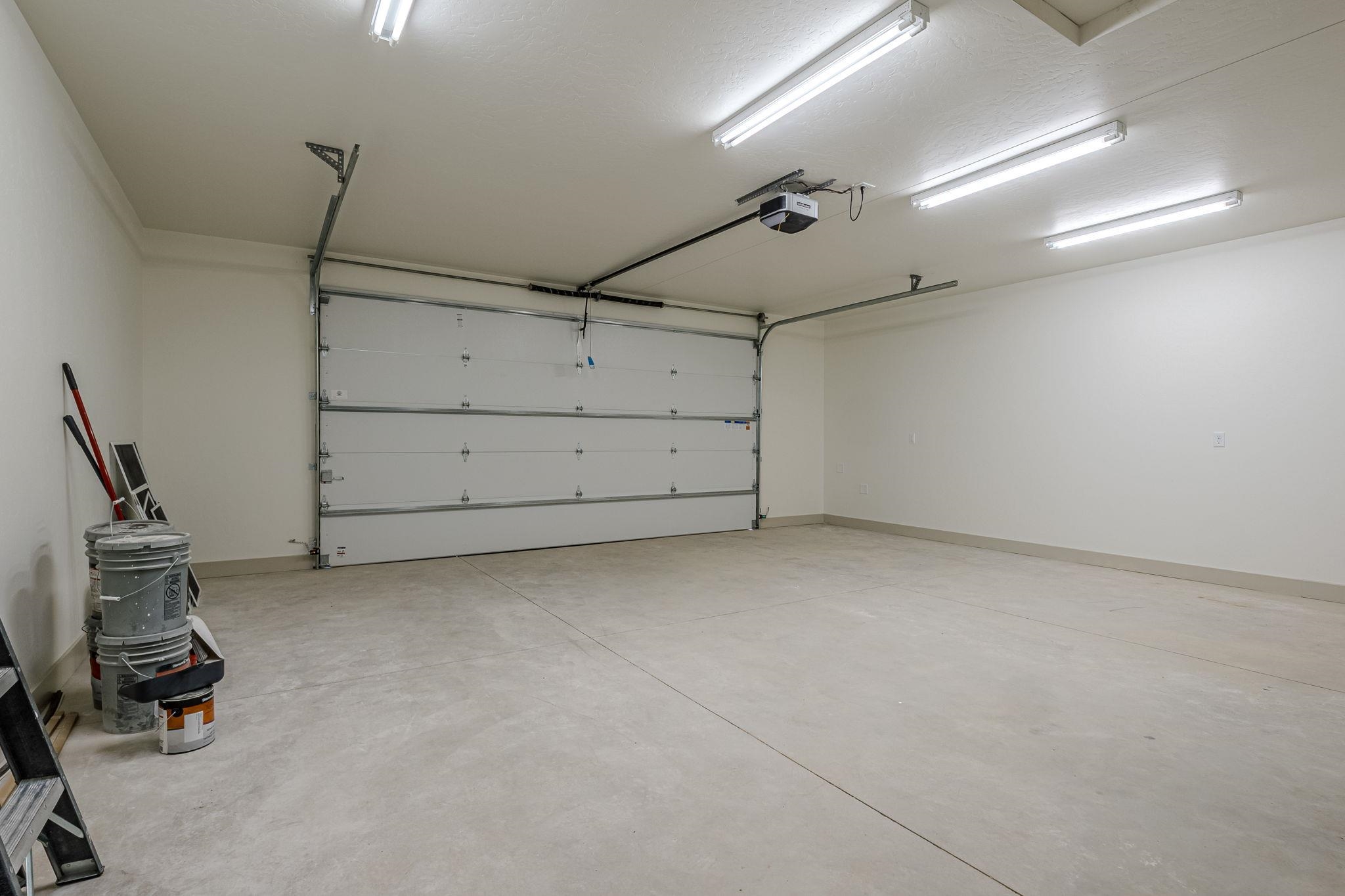 2876 Rock Creek Drive Unit: B