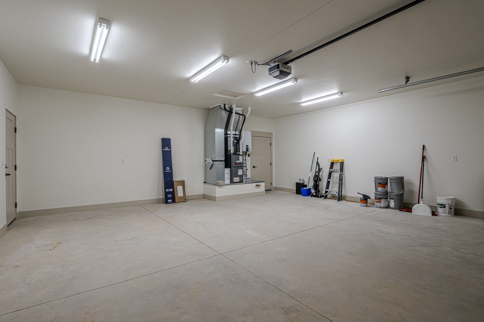 2876 Rock Creek Drive Unit: B