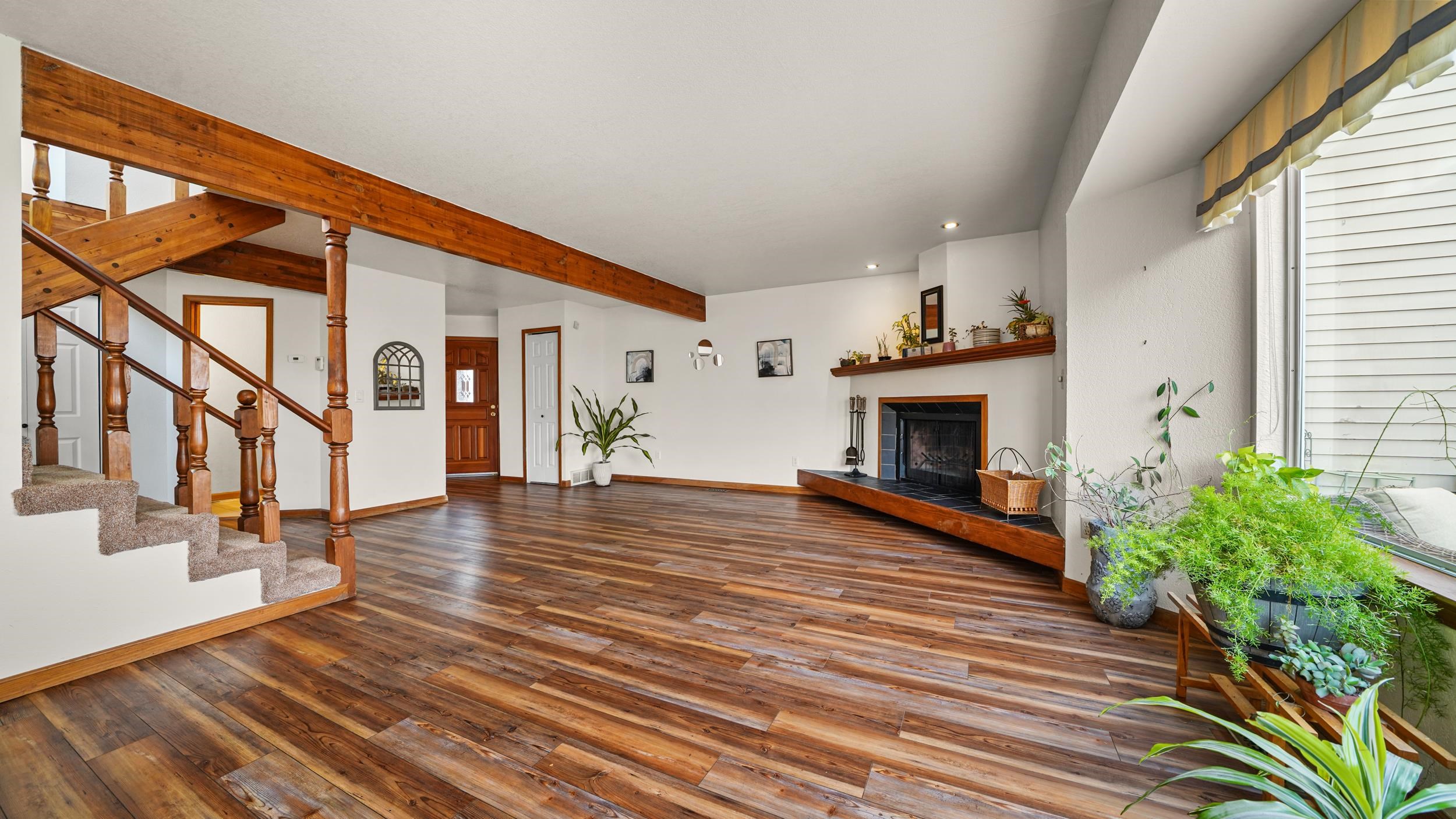 377 1/2 Explorer Court Unit: A