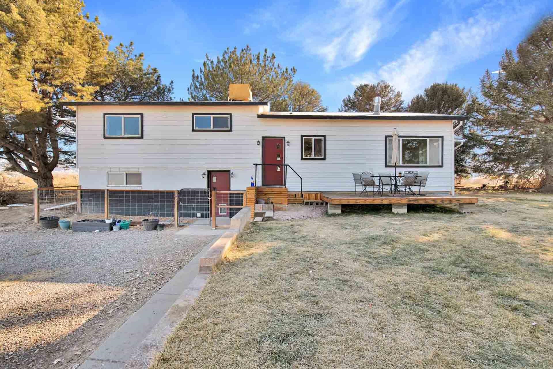 1052 21 Road