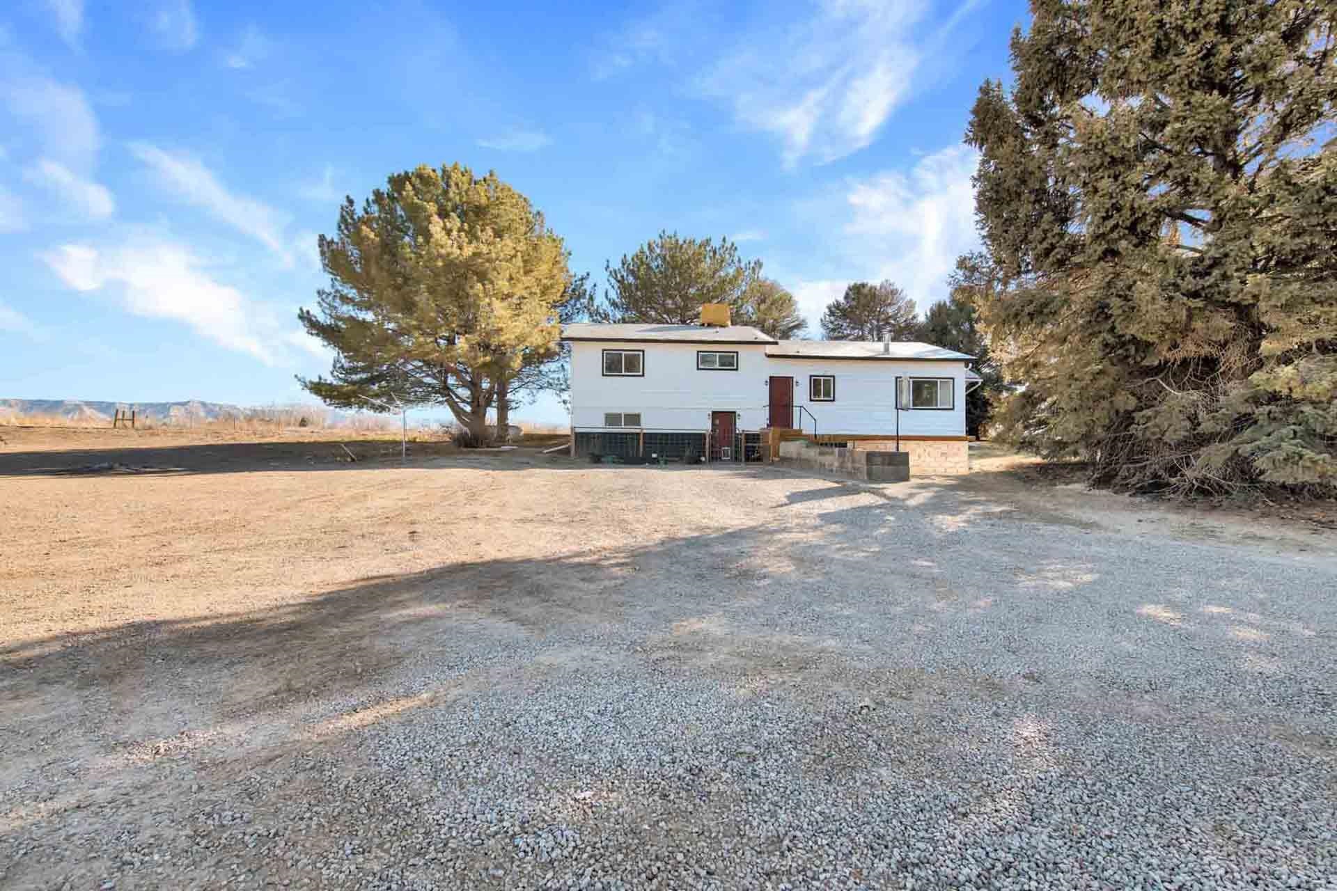 1052 21 Road