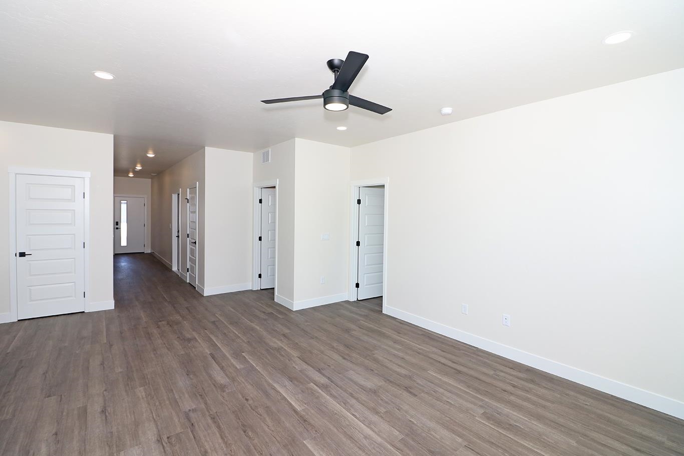 1640 Rusty Rivet Road