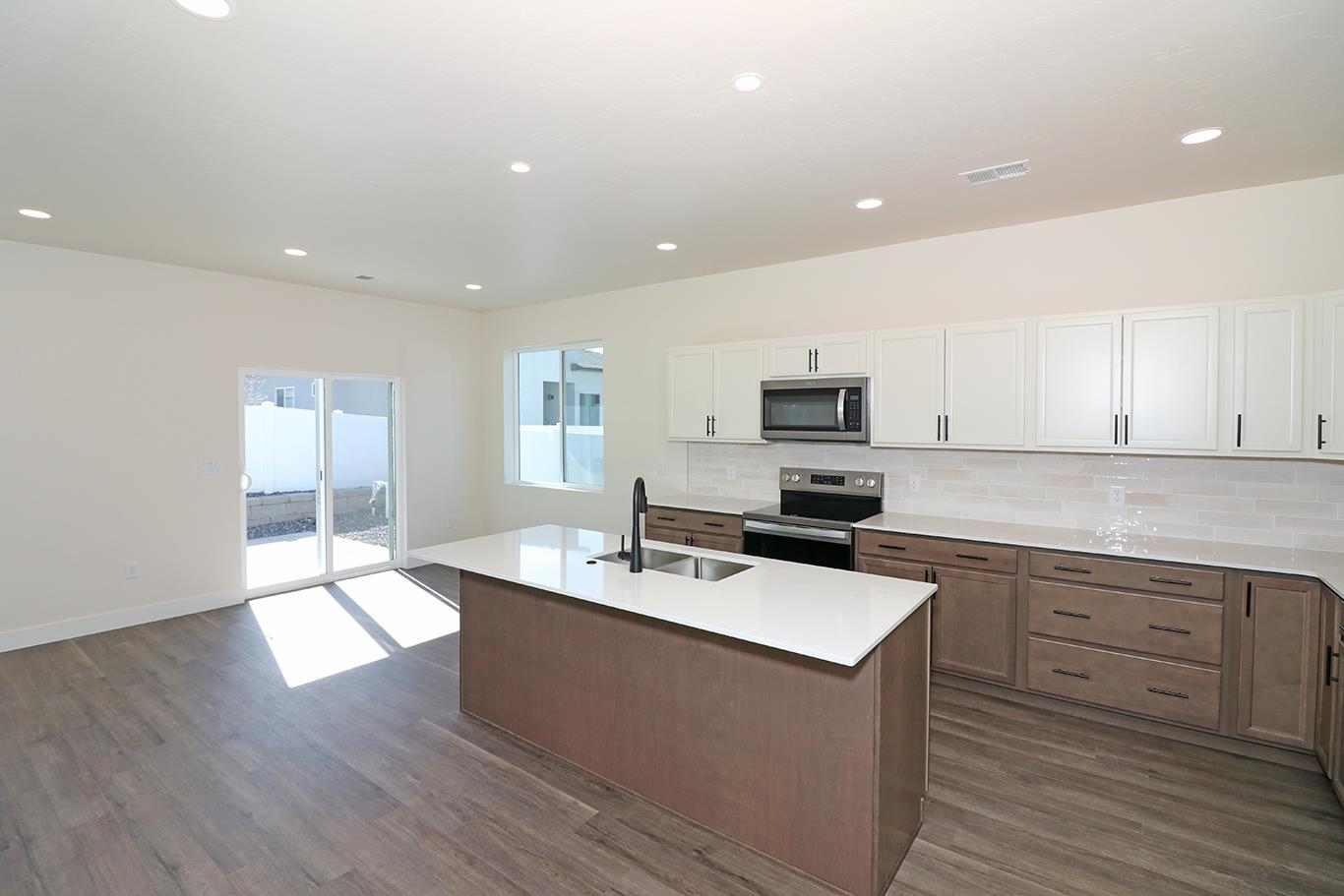 1640 Rusty Rivet Road