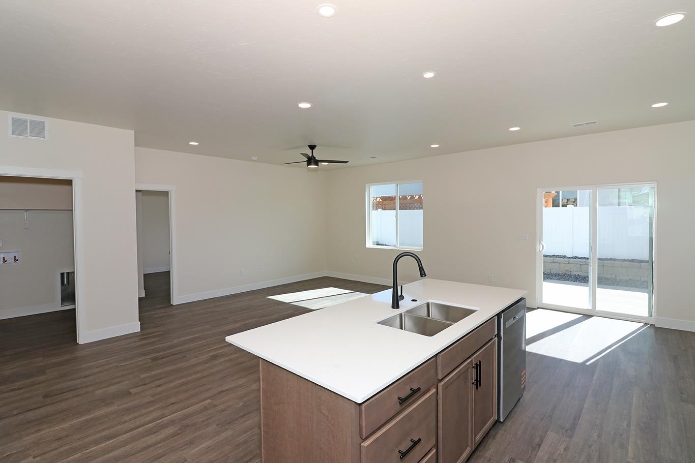 1640 Rusty Rivet Road