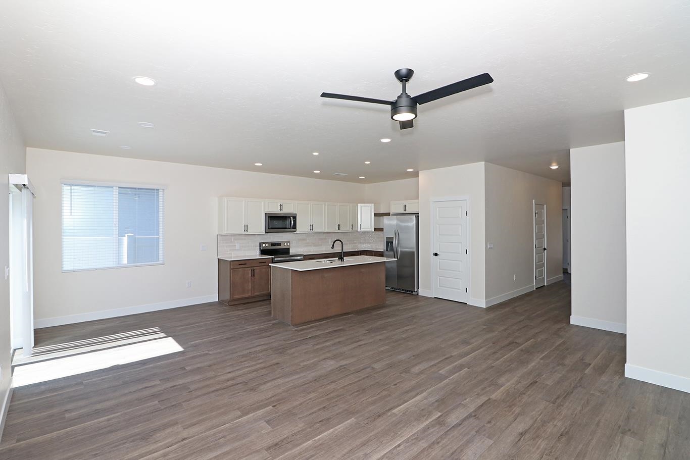 1640 Rusty Rivet Road
