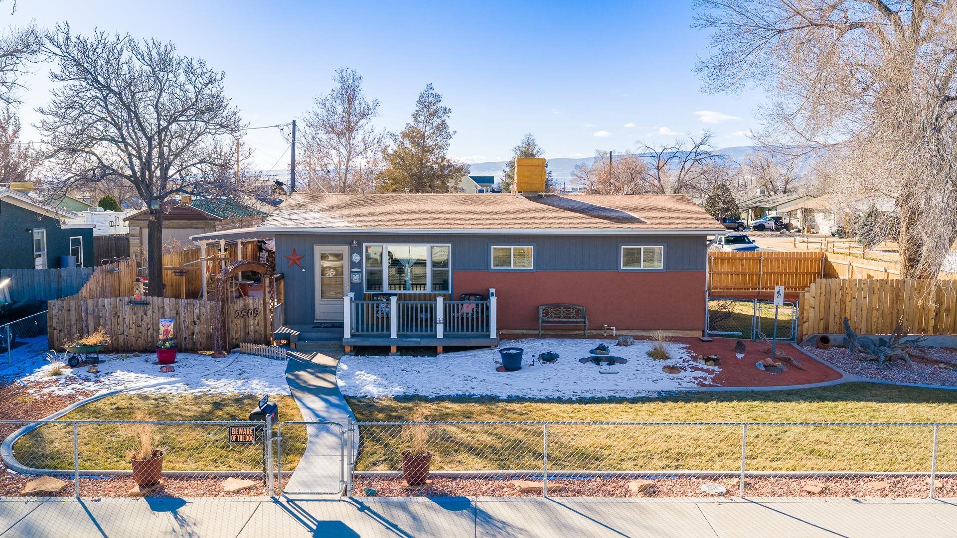 2509 Elm Avenue