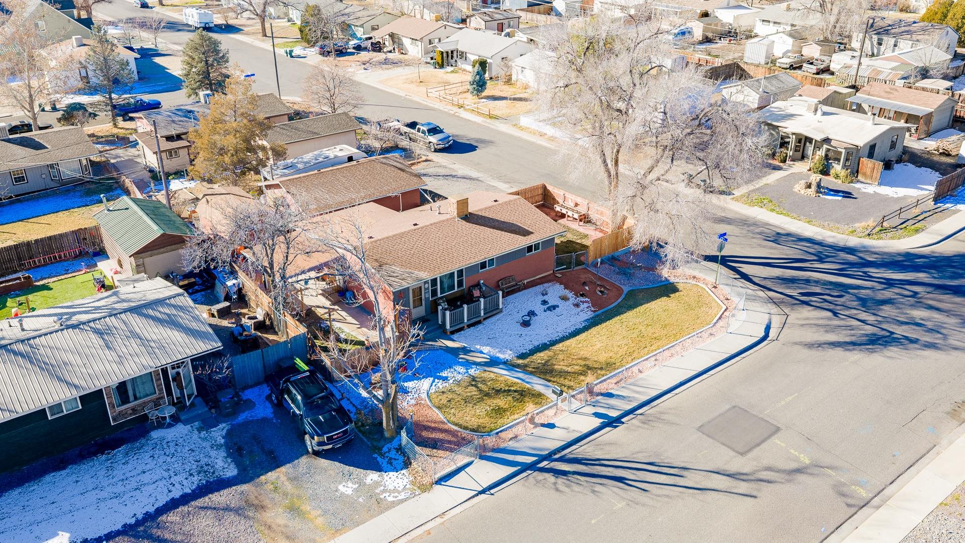2509 Elm Avenue